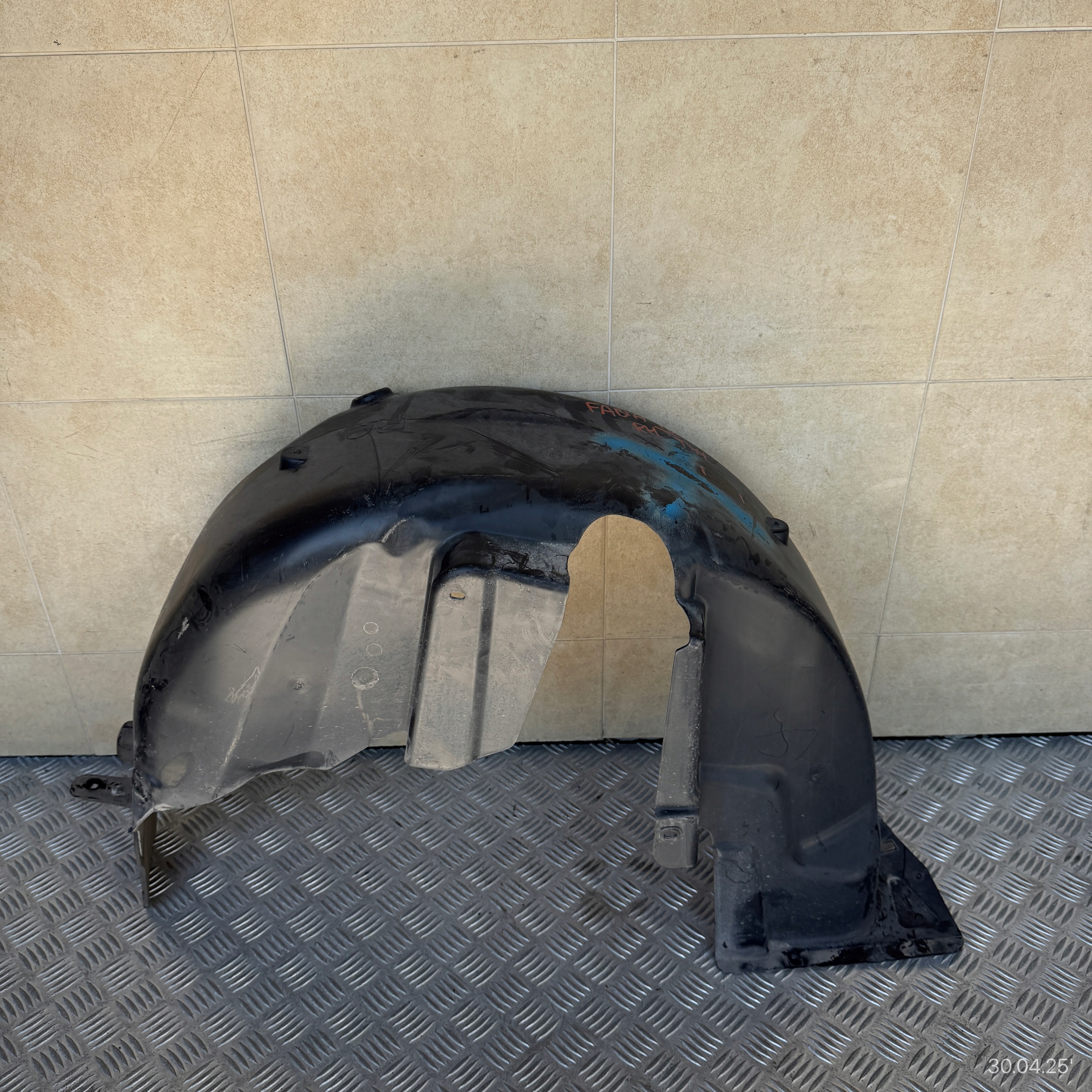 mudguard rear. right SKODA FABIA IV 6VA810970
