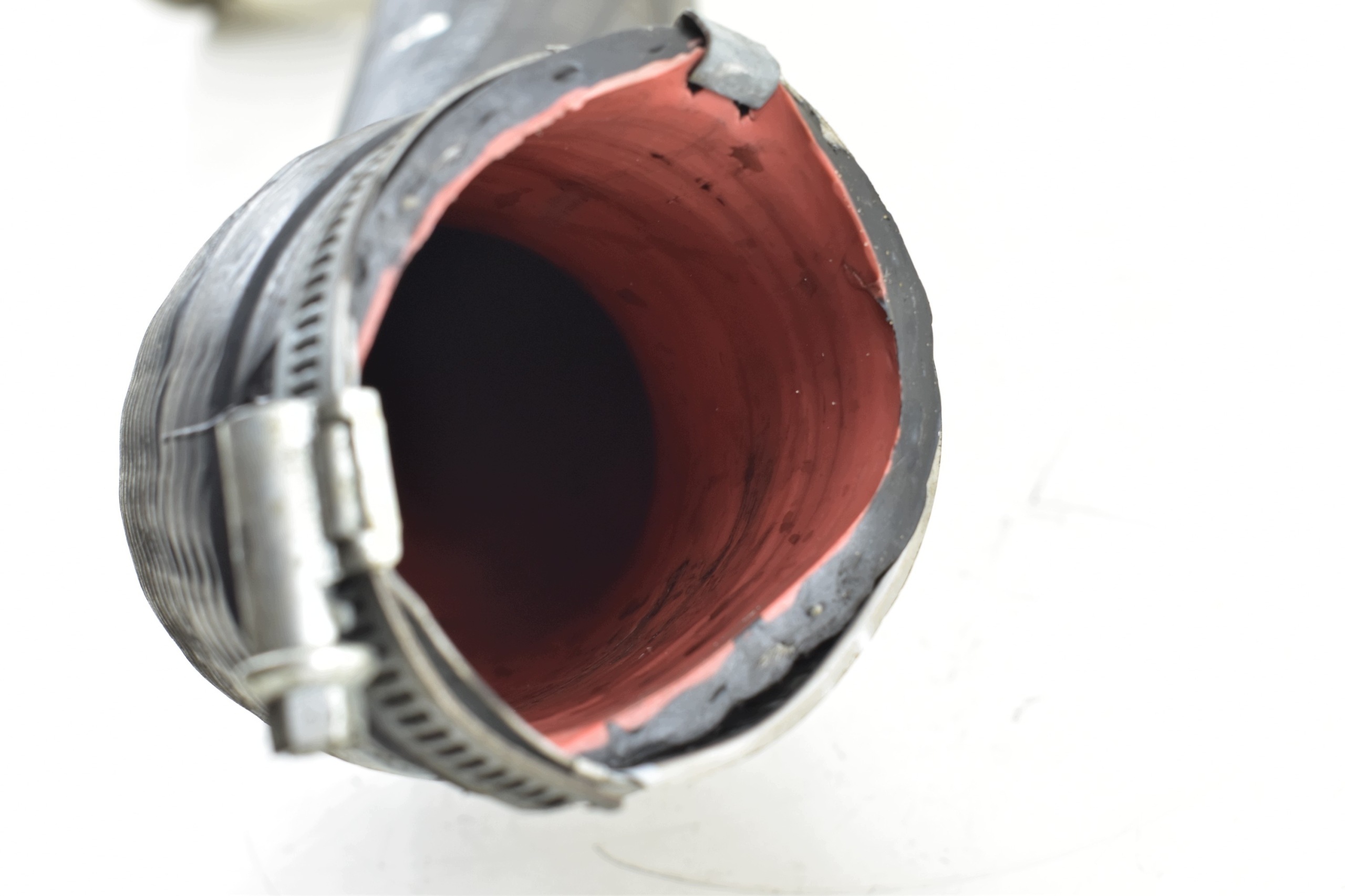 pipe wiring air VOLVO V40 II 2.0D 31657751