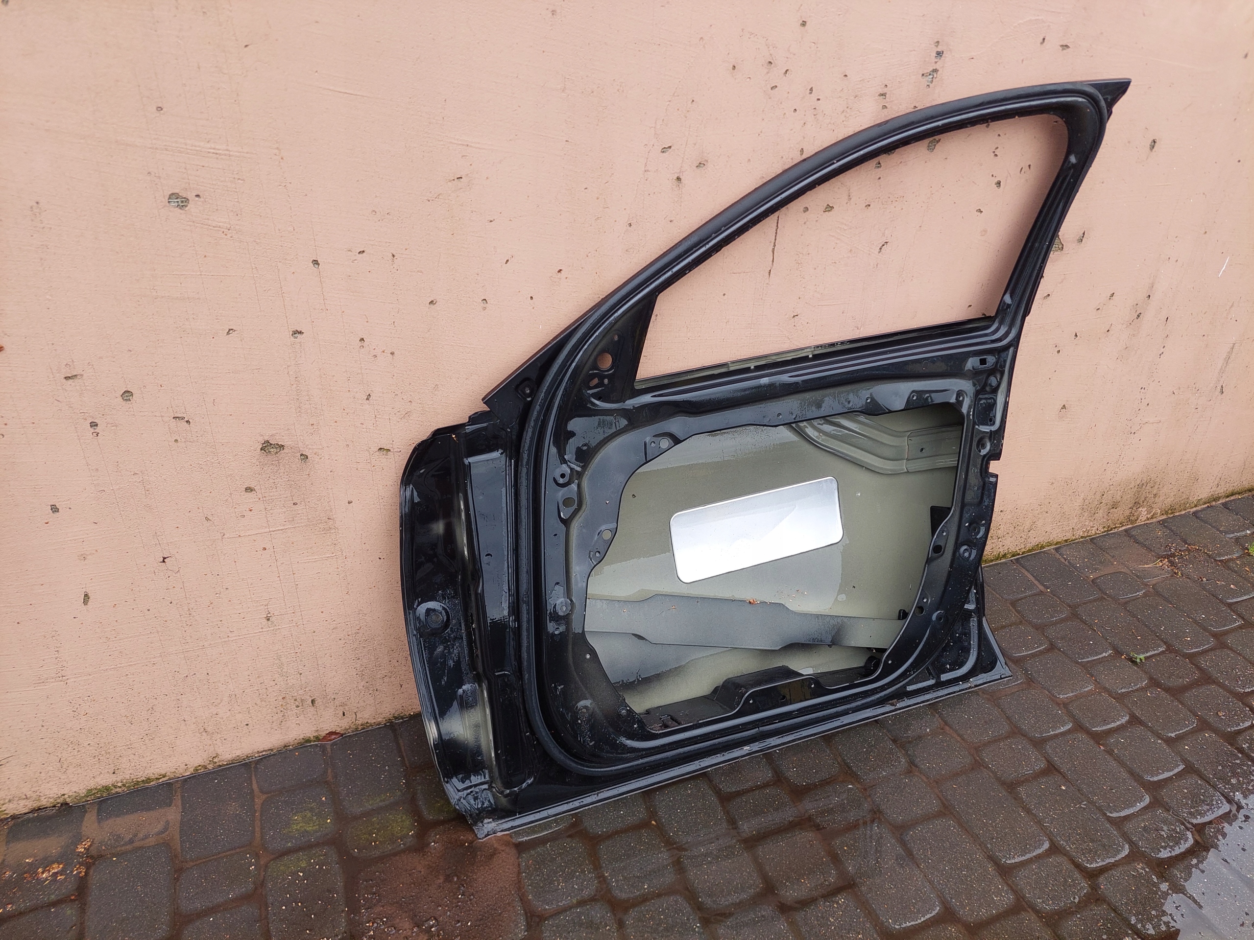 DRZWI PRZÓD PRZEDNIE PRAWE MERCEDES C-KLASA 205 W205 A205 15-20 A2057220210 Kolor do lakierowania