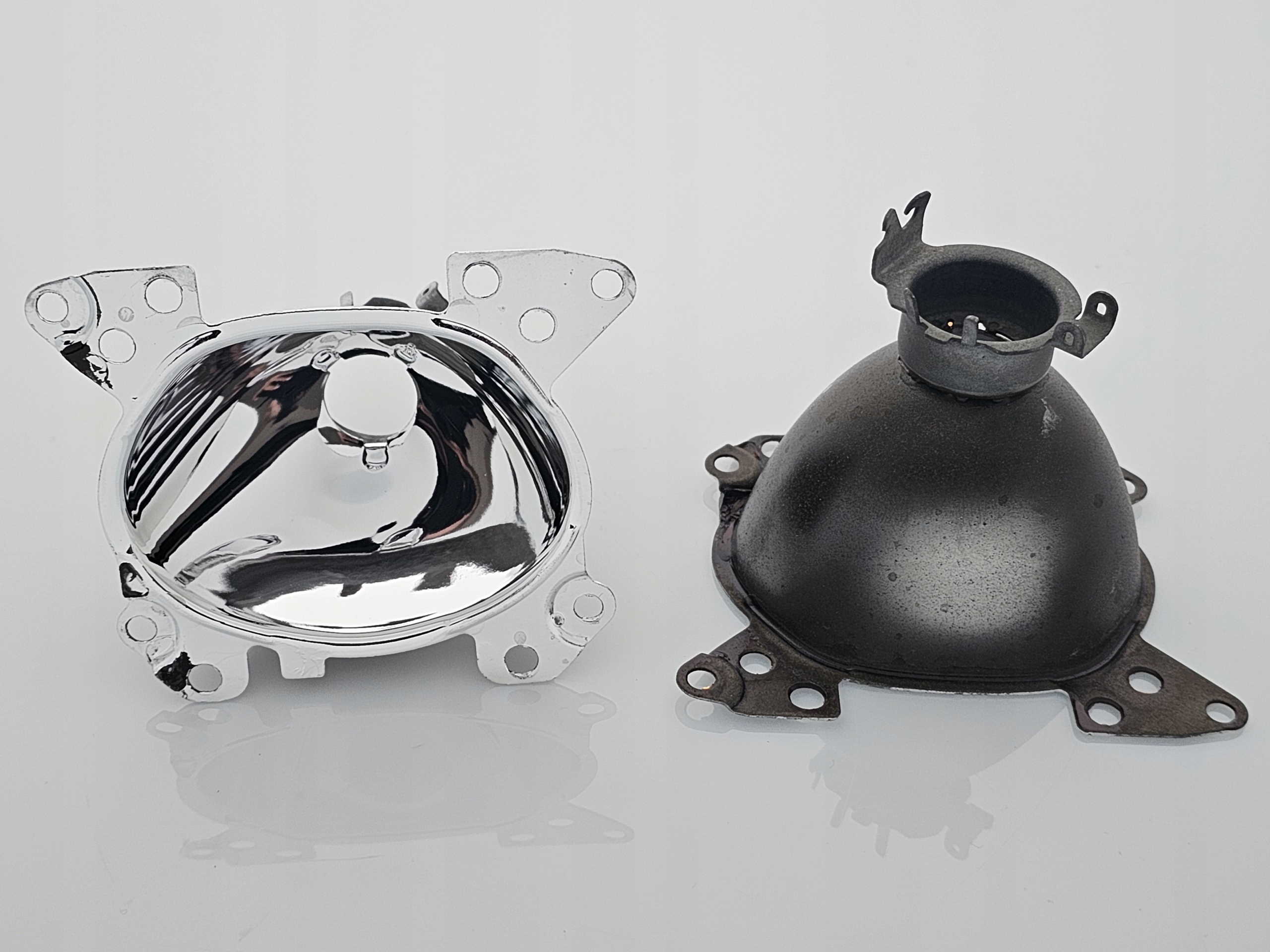 ODBŁYŚNIK SOCZEWKI REFLEKTORA VOLVO V50 S40 AL H7