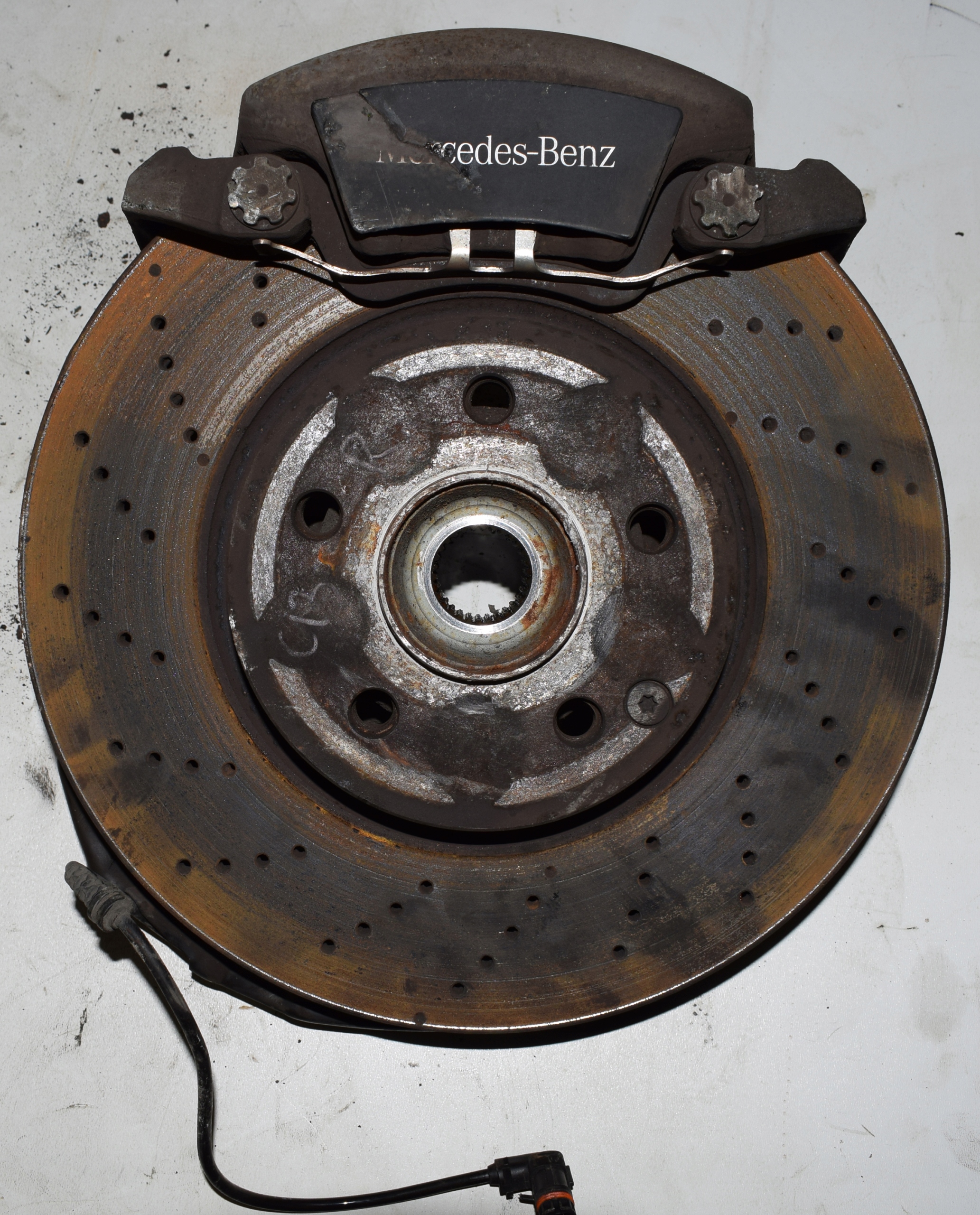 350 3.0 - MERCEDES W204 передний правый кроссовер 4MATIC 4x4