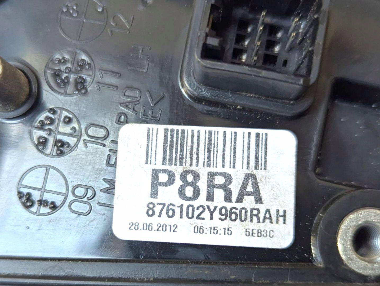 mirror exterior left side Hyundai ix35 LM 2012 876102Y960RAH