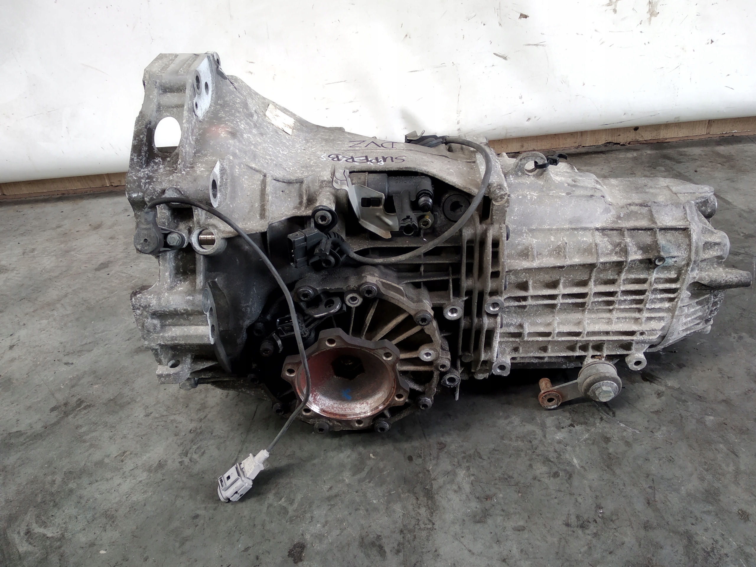 gearbox DVZ 2.8 V6 SKODA SUPERB