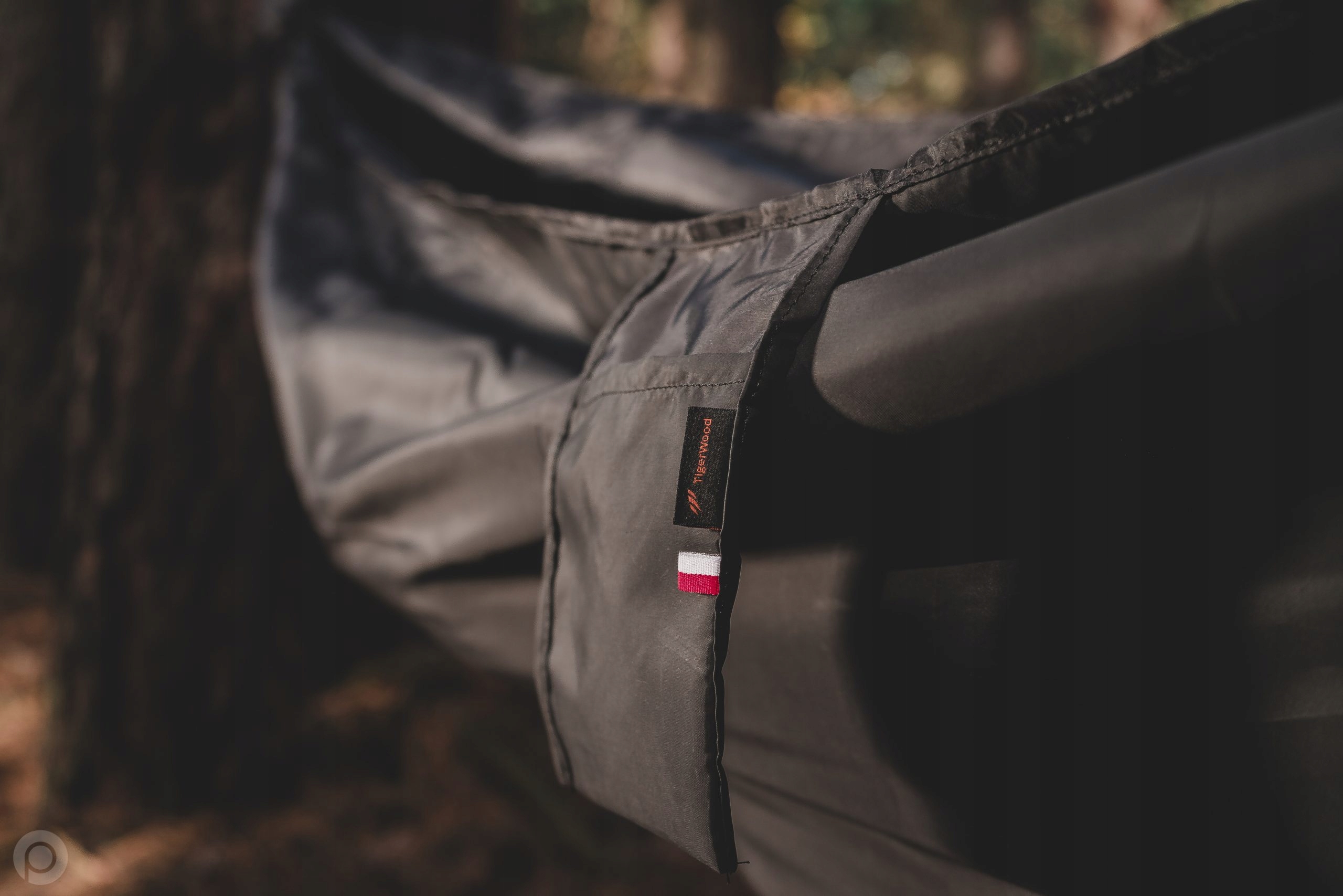 Hamak TigerWood Ważka V1 czarny Szerokość materiału 150 cm