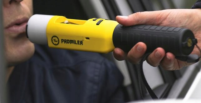 Alkomat policyjny Promiler iBlow Type Electrochemical