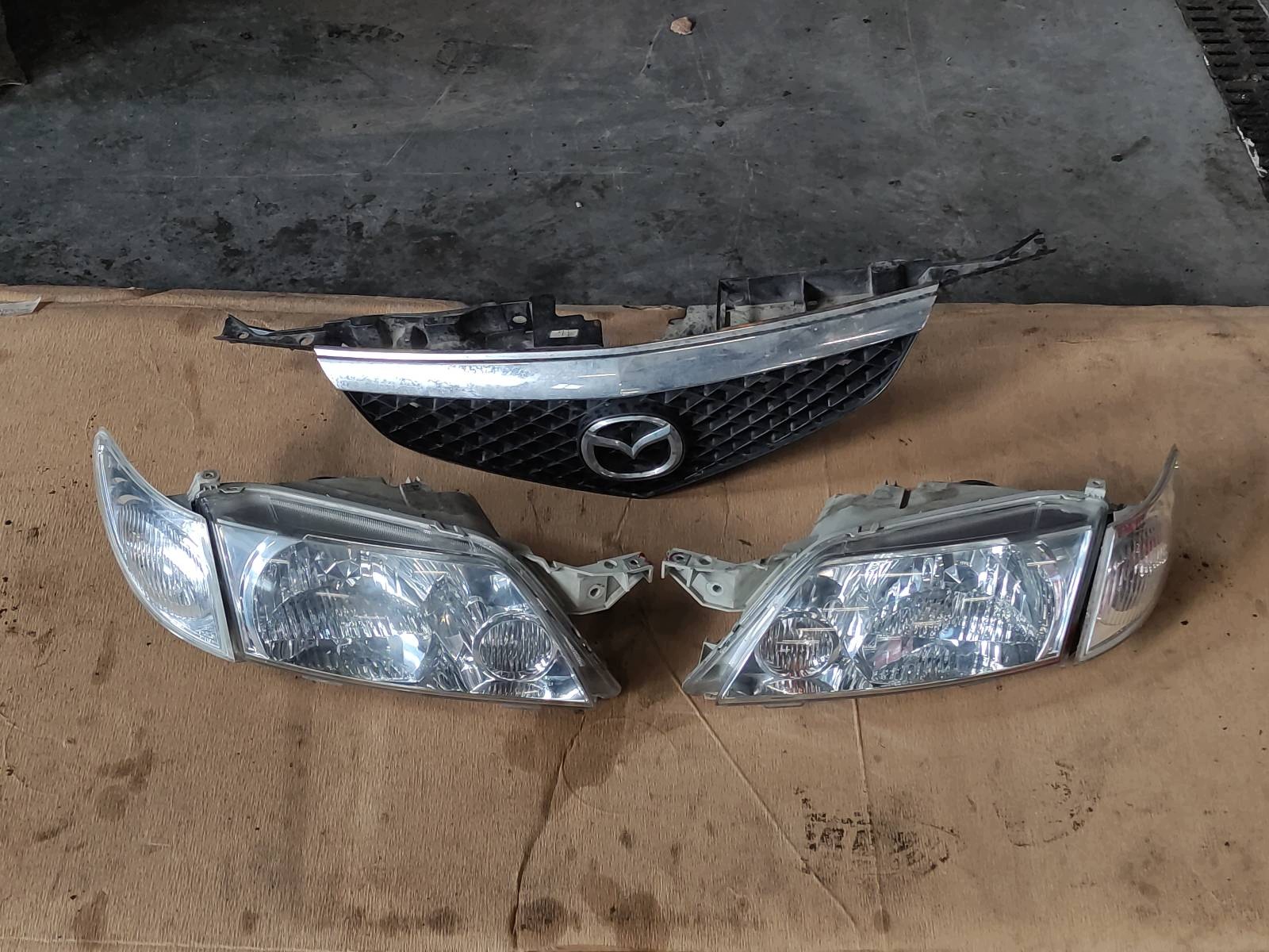 complete front bonnet bumper light fender MAZDA PREMACY and Lift 22K
