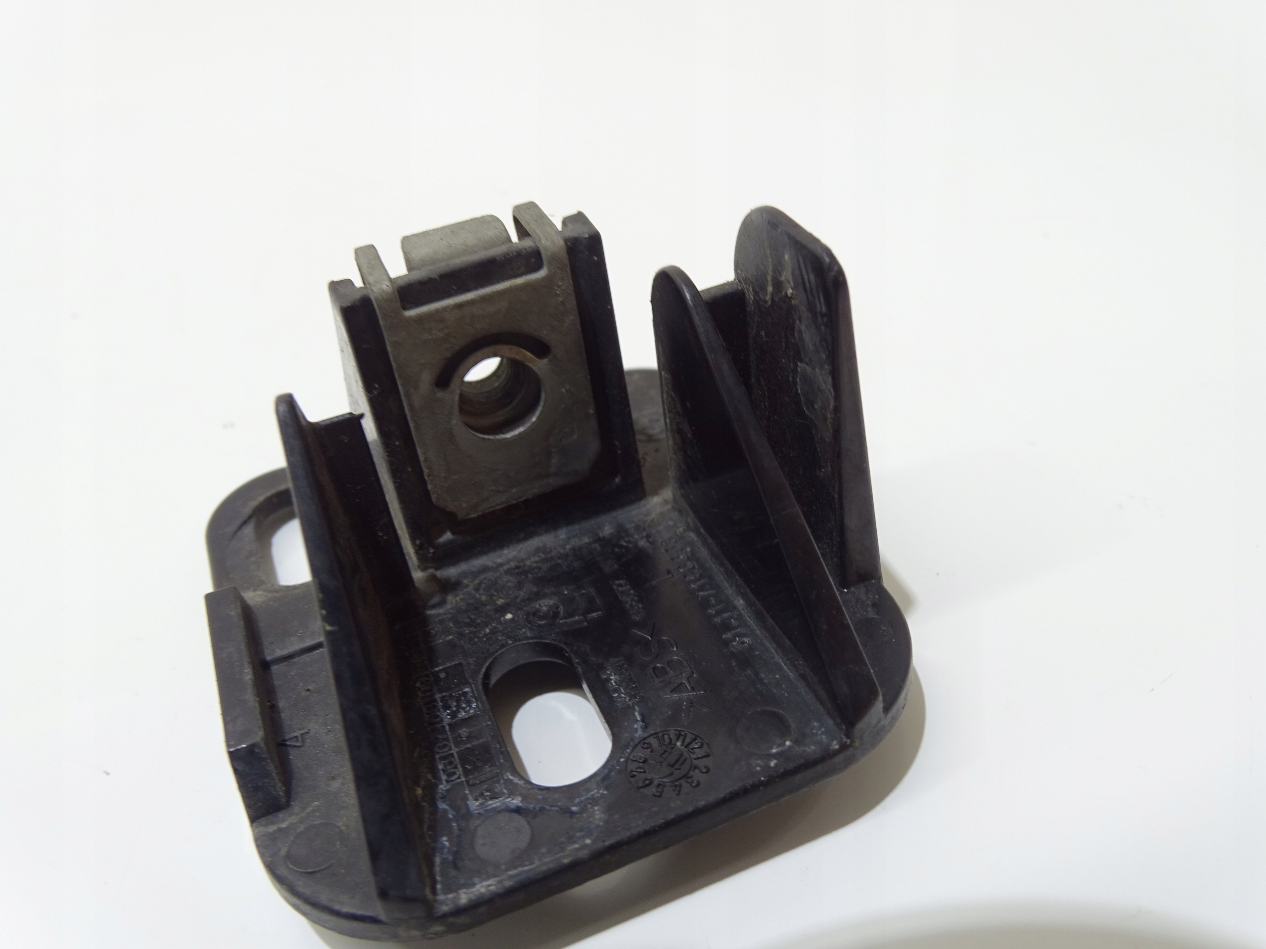 support holder lights left front BMW E92 E93 7156553
