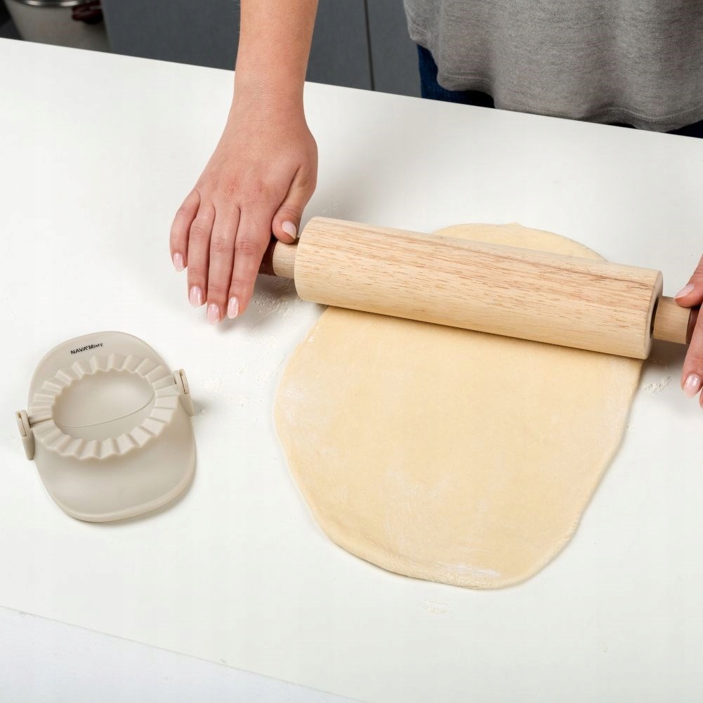 Foremka PIEROGÓW lepienia pierożnica pierogi 6,5cm Średnica wykrojonego ciasta 6.5 mm