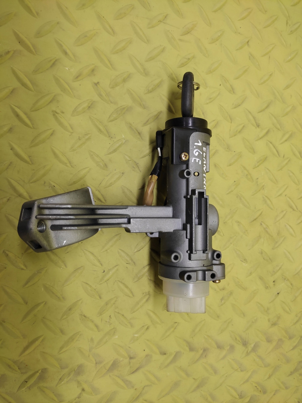 HYUNDAI ELANTRA ignition key