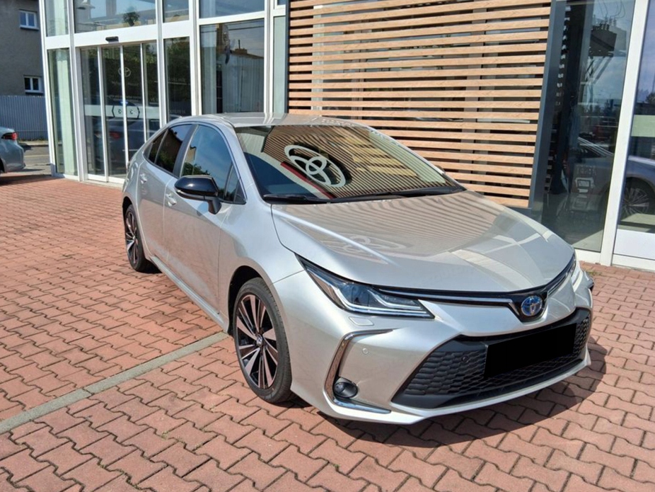 TOYOTA Corolla Style 1.8 Hybrid 140KM