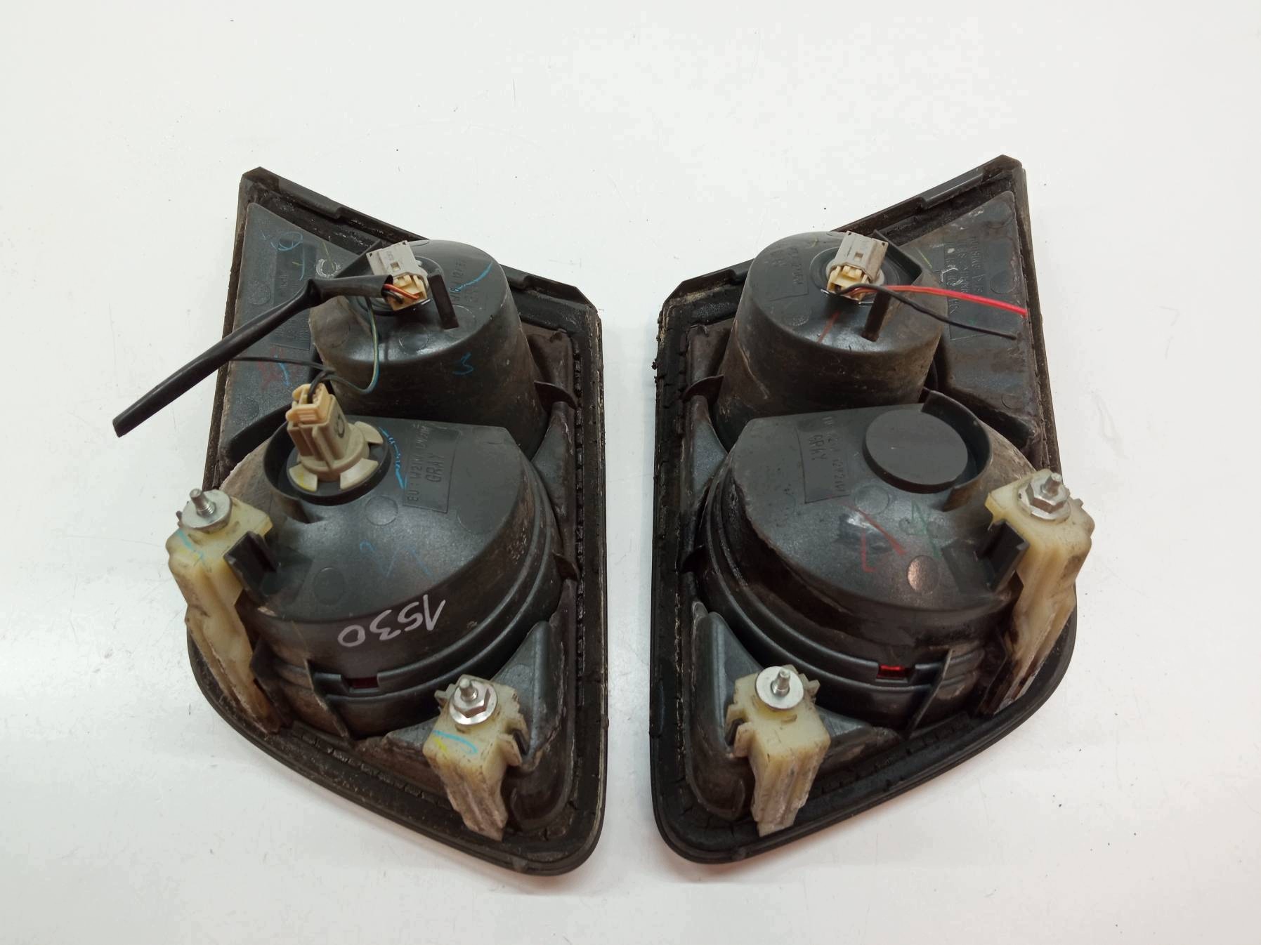 Feux phare Arrière KOMPLET du capot KOMBI Mazda 6 et (2002-2008)