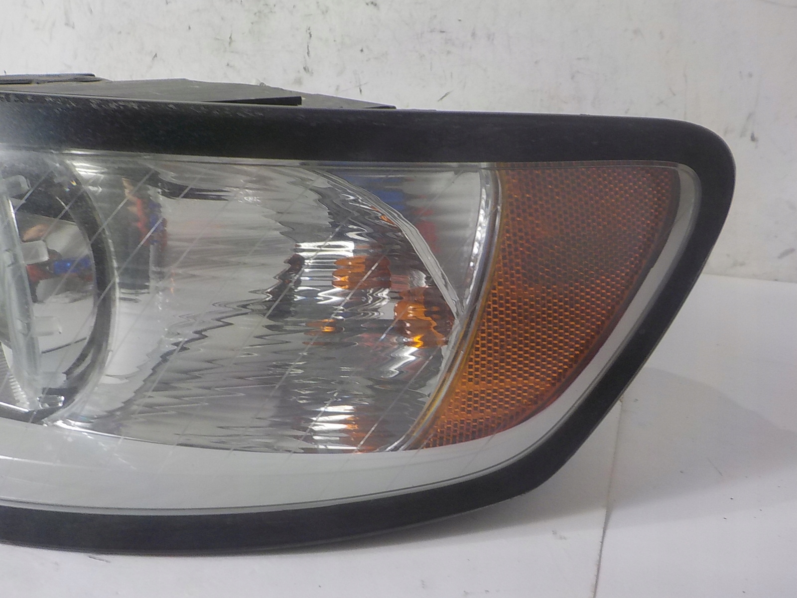 VOLVO V50 LIFT light left front front UK