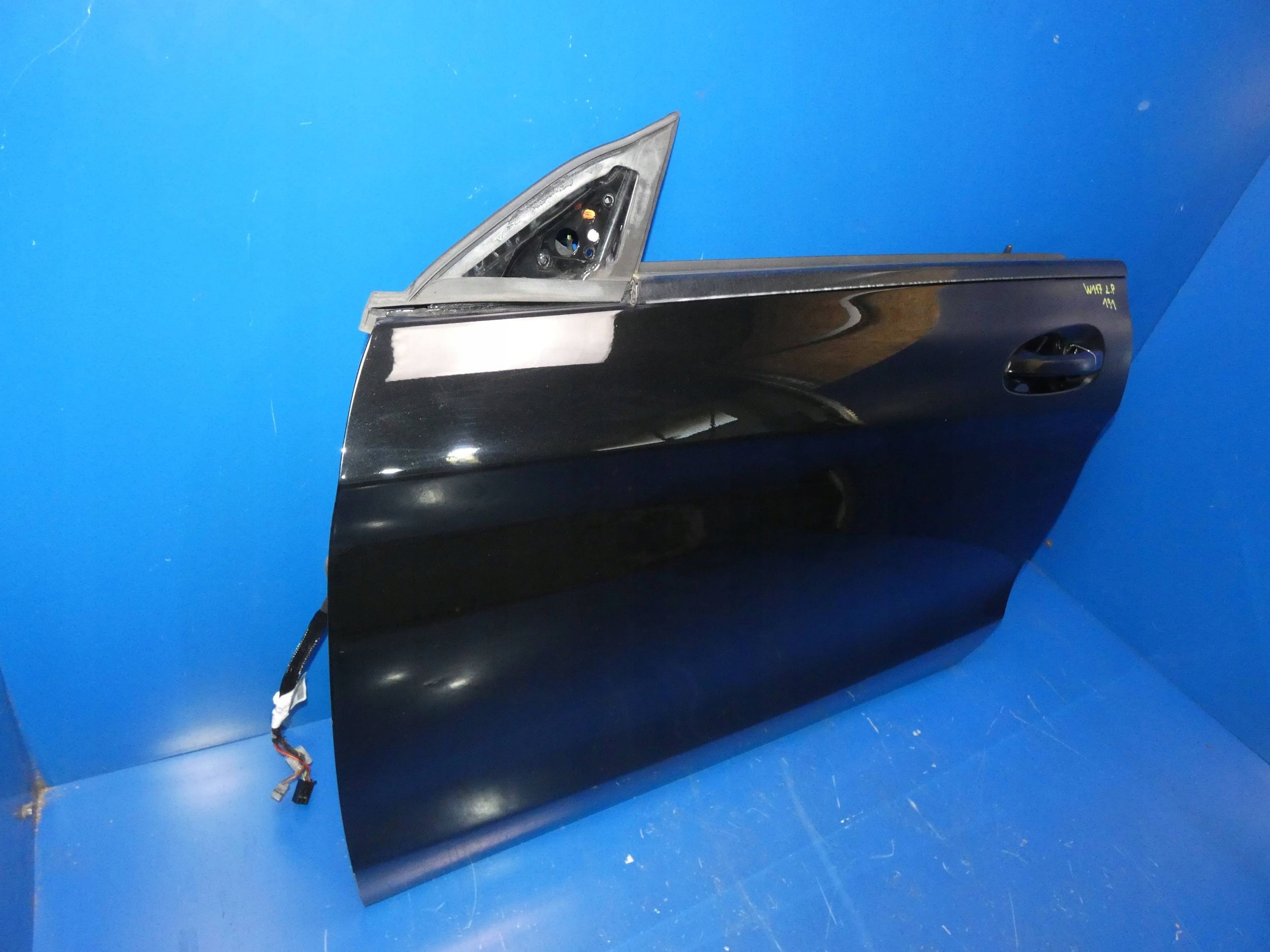 MERCEDES CLA W117 door left front front complete as for FOTO