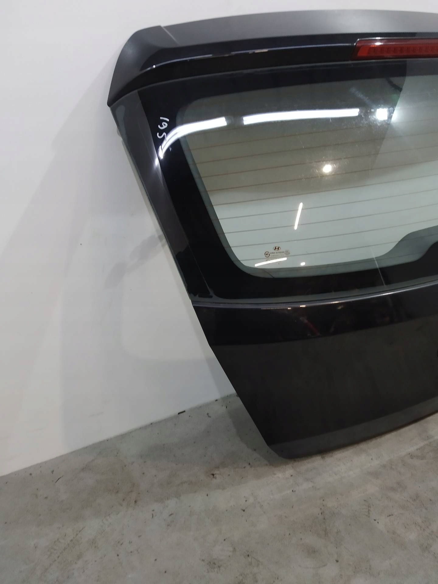 boot door window 5D HB 9F Hyundai i30 and (2007-2012)