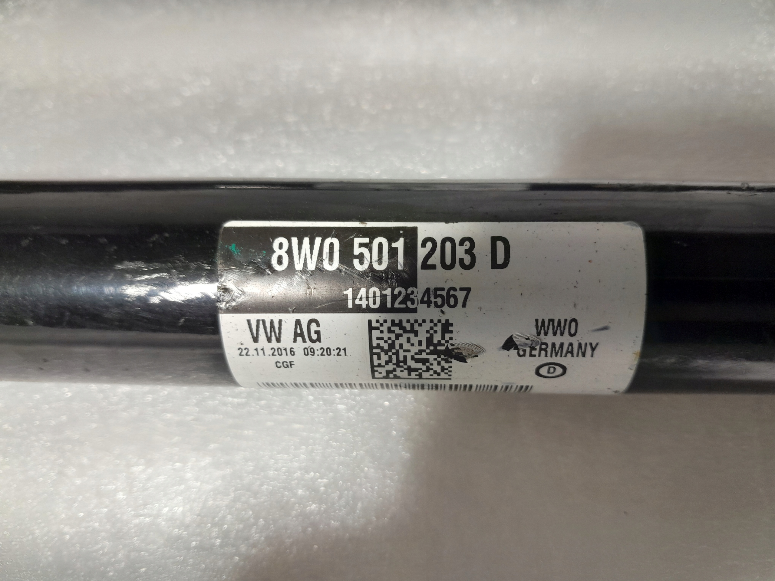 AUDI A4 B9 semi-axis rear part 8W0501203D