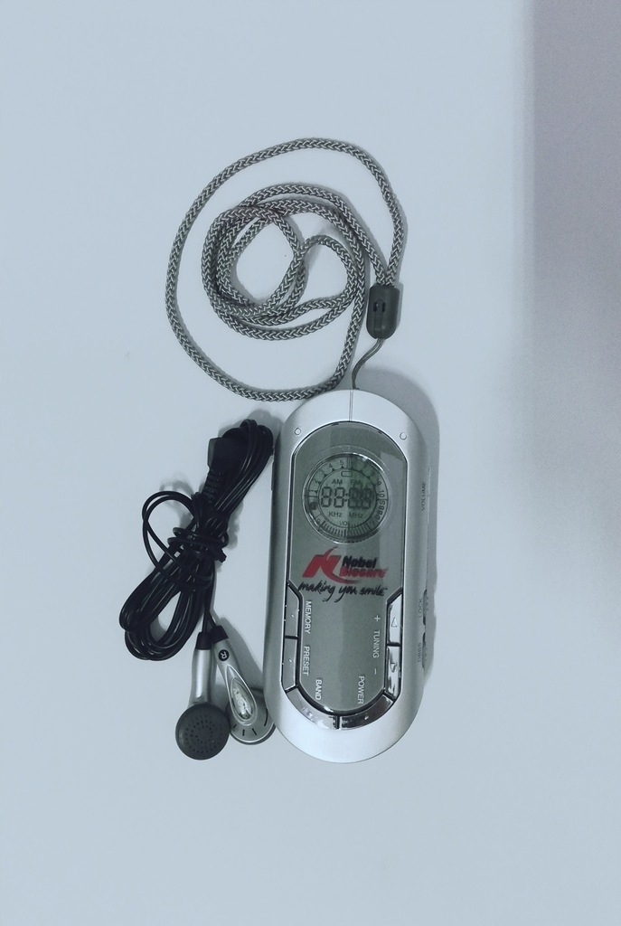 RADIO COBY CX-9 STEREO AM/FM małe przenośne Kolor srebrny