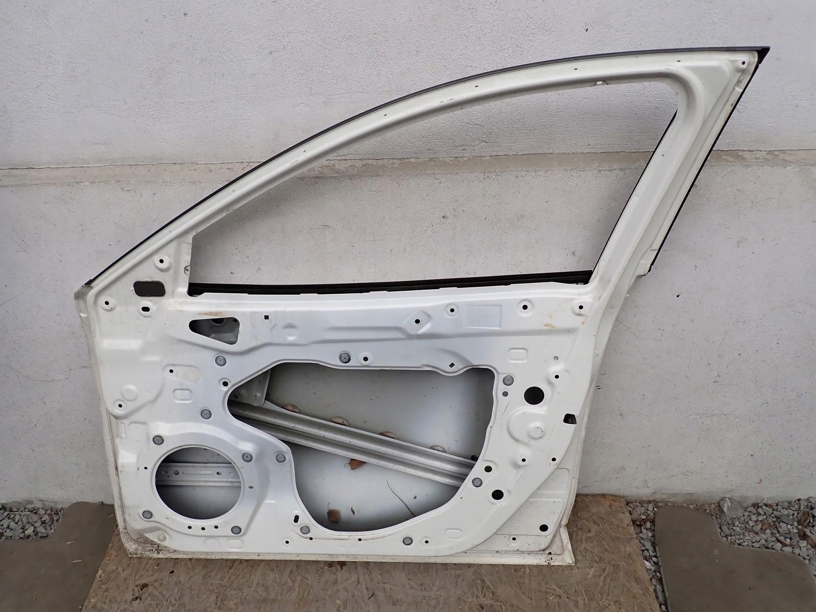 door right front right front MAZDA 3 III BM 2013-2019R BJS758010