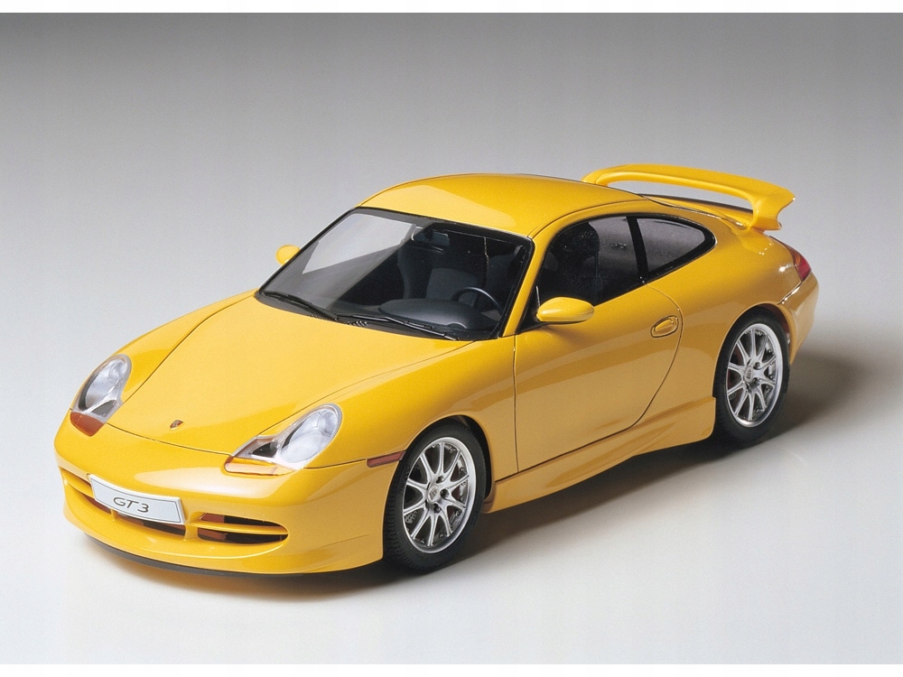 Porsche 911 GT3 model 24229 Tamiya