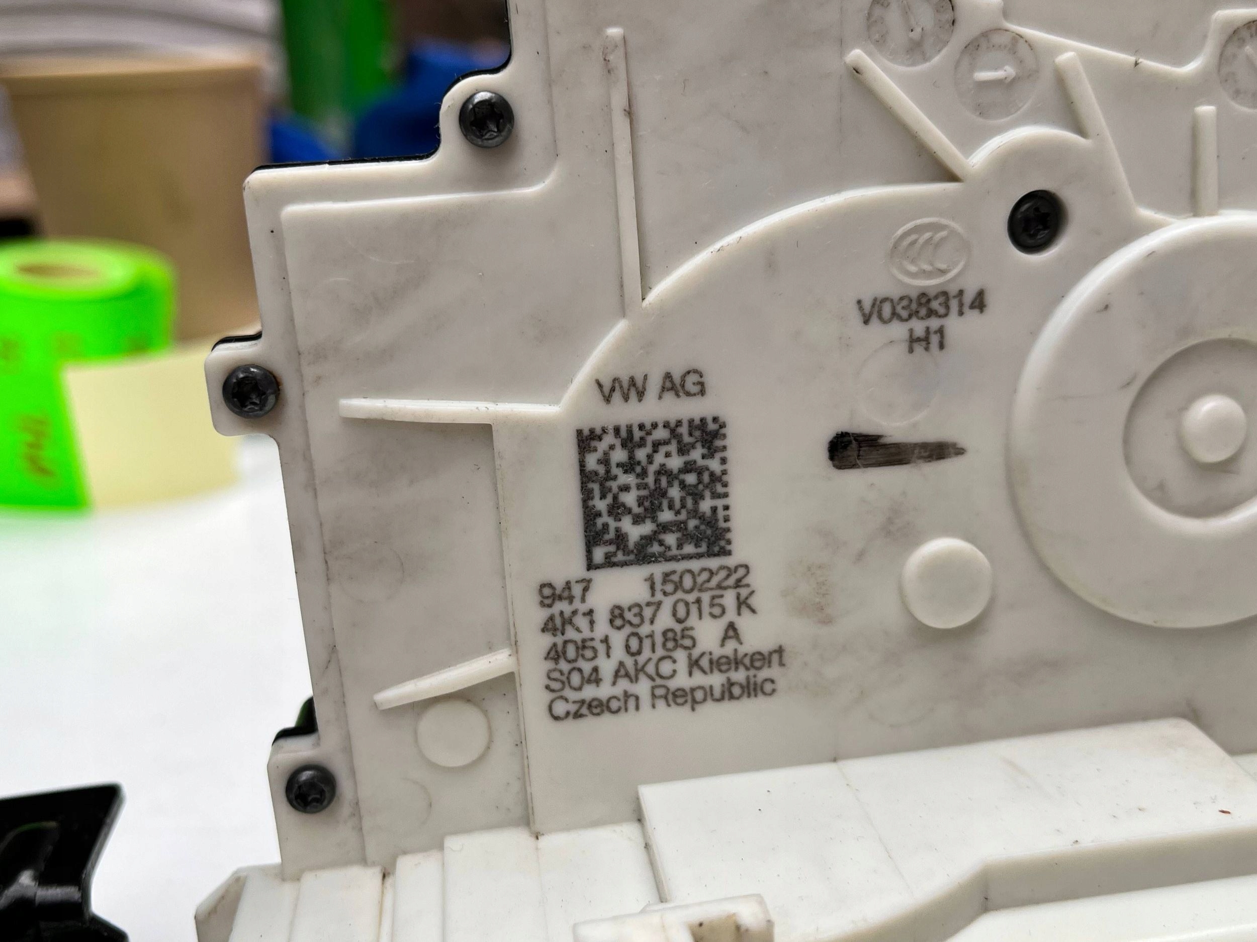 lock door przednich Audi A6 S6 C8 4K 4K1837015K !J