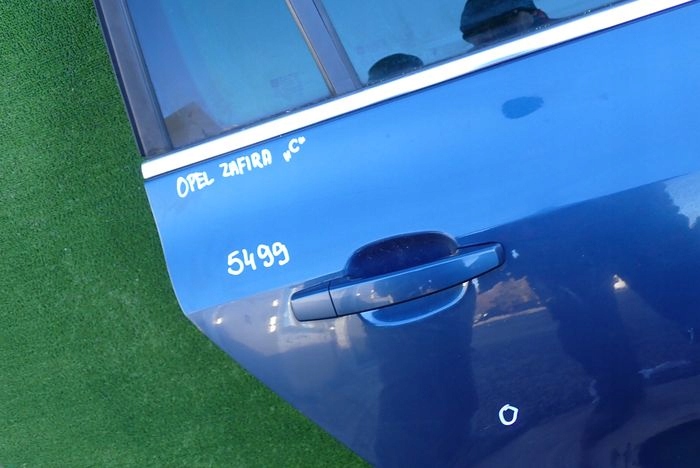 OPEL ZAFIRA C door right rear. rear part