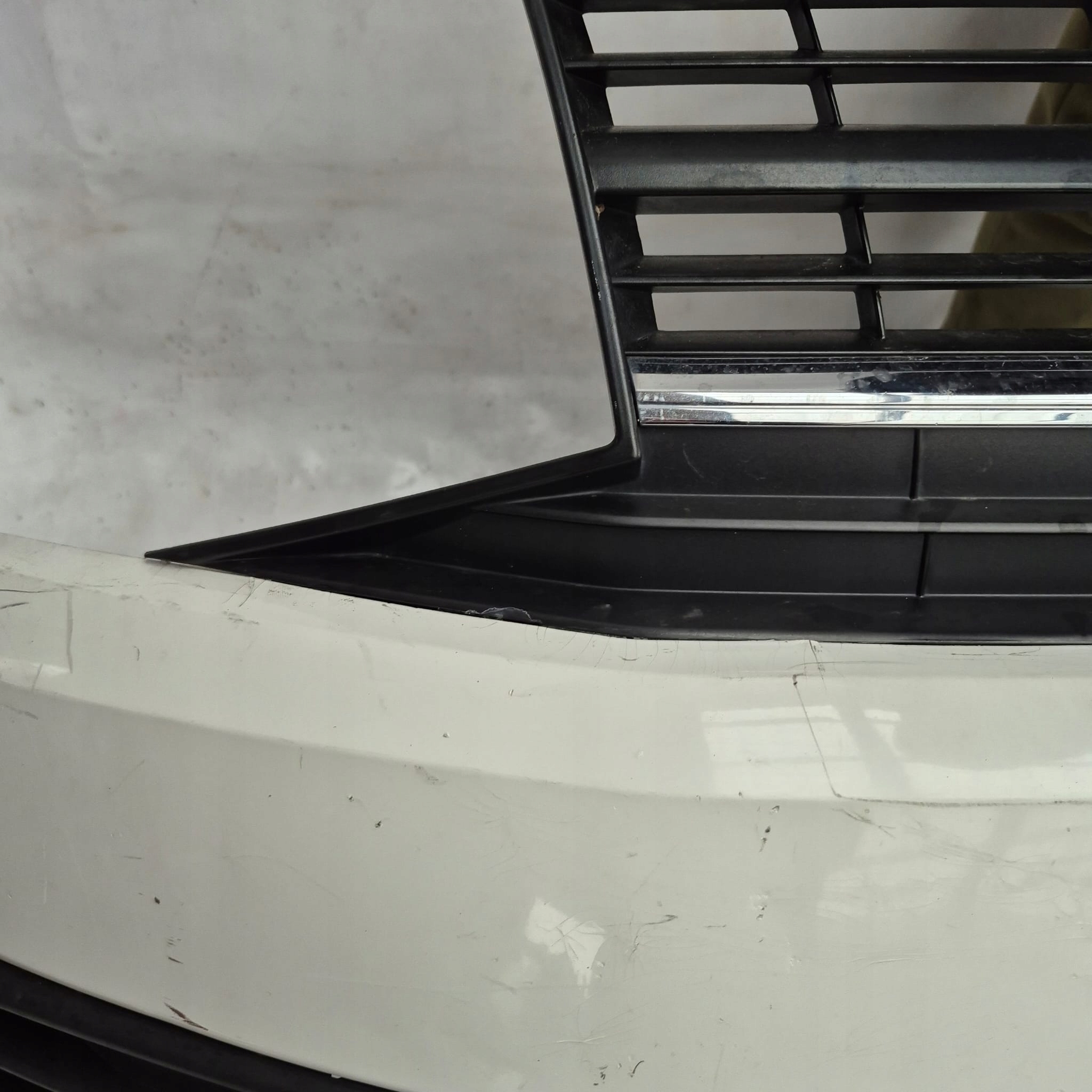 VW T6 MULTIVAN 7E0 15- bumper front front grill without DZIUR 7E5807221D