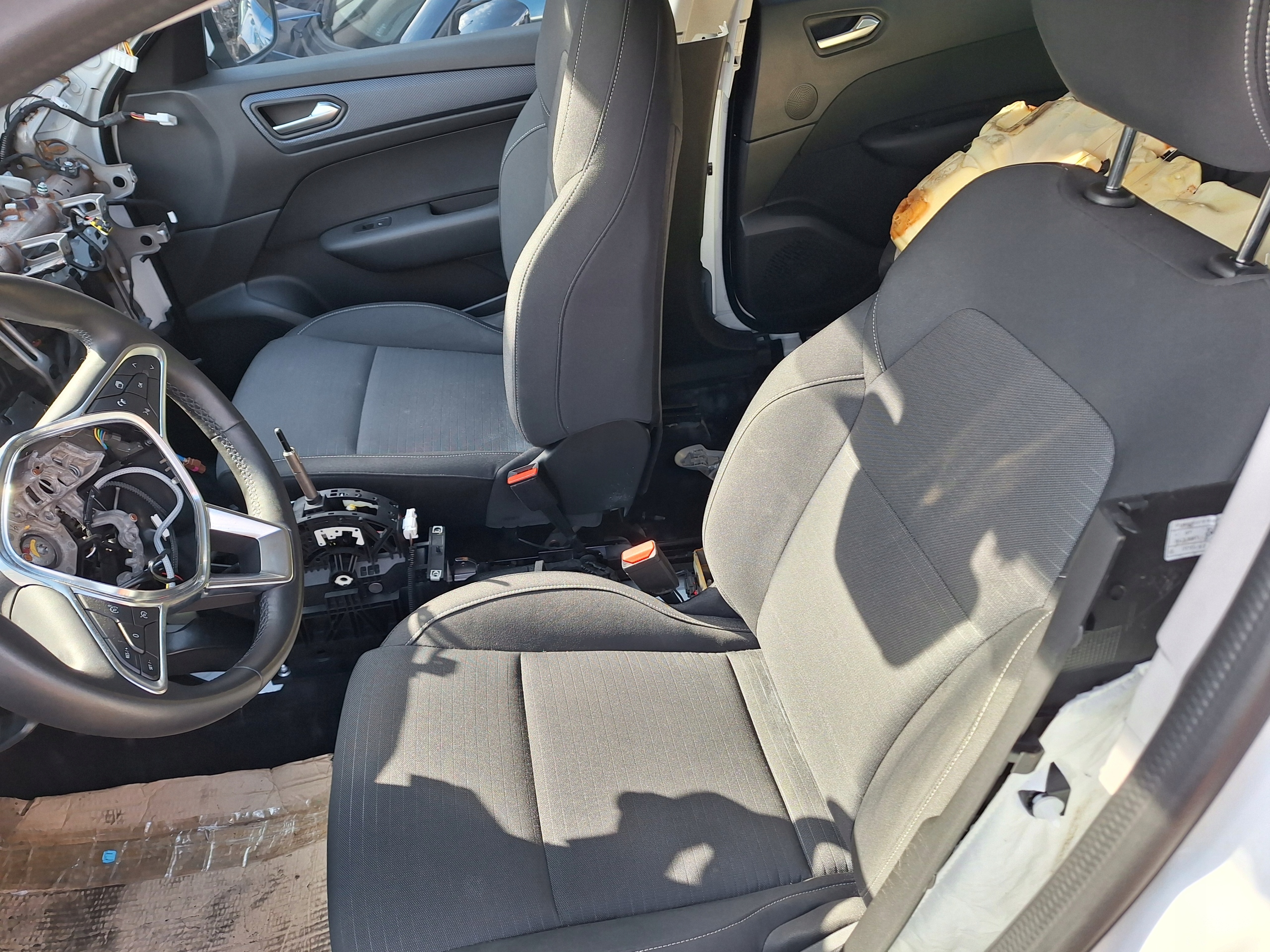RENAULT ARKANA 1 und Sitze Sitze heck Sitz links rechts