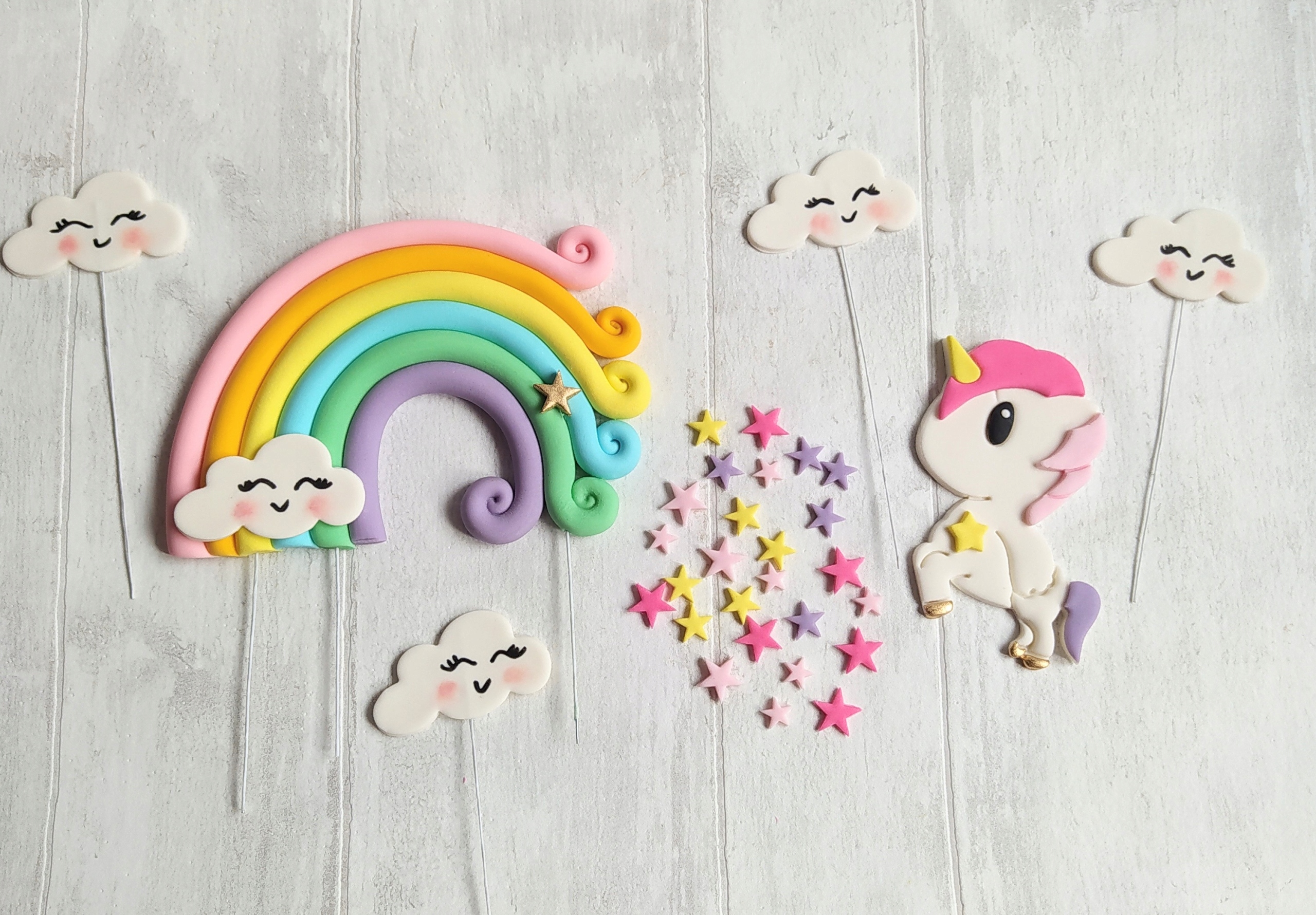 Levně Duha Jednorožec obláčky figurky z cukrové hmoty Sada dekorací