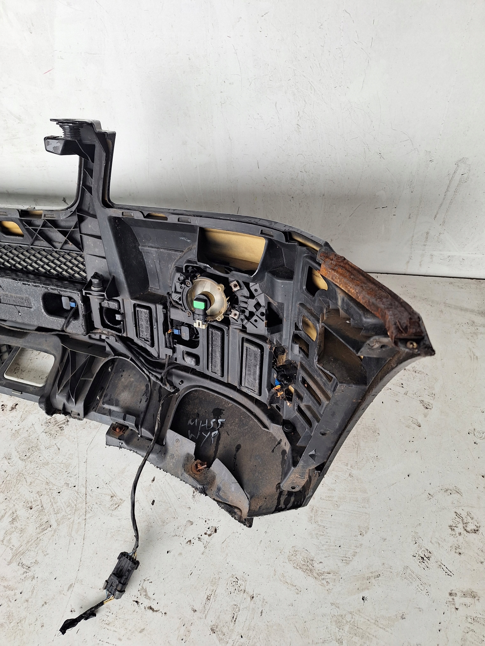 MERCEDES ML W164 05-08 bumper + 6 X PDC