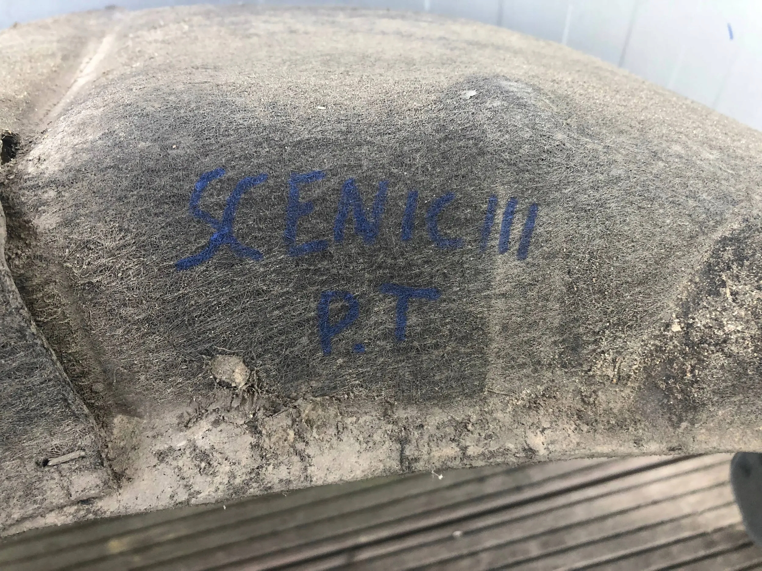 Radschale rechts heck RENAULT SCENIC III