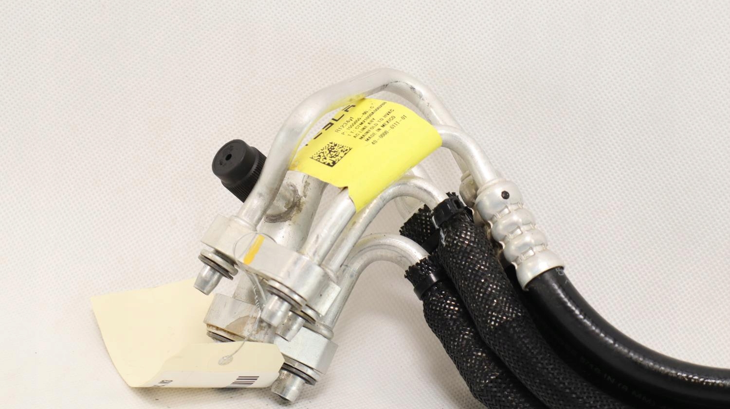 TESLA 3 PRZEWOD RURA KLIMATYZACJI POMPA CIEPLA Part manufacturer Tesla