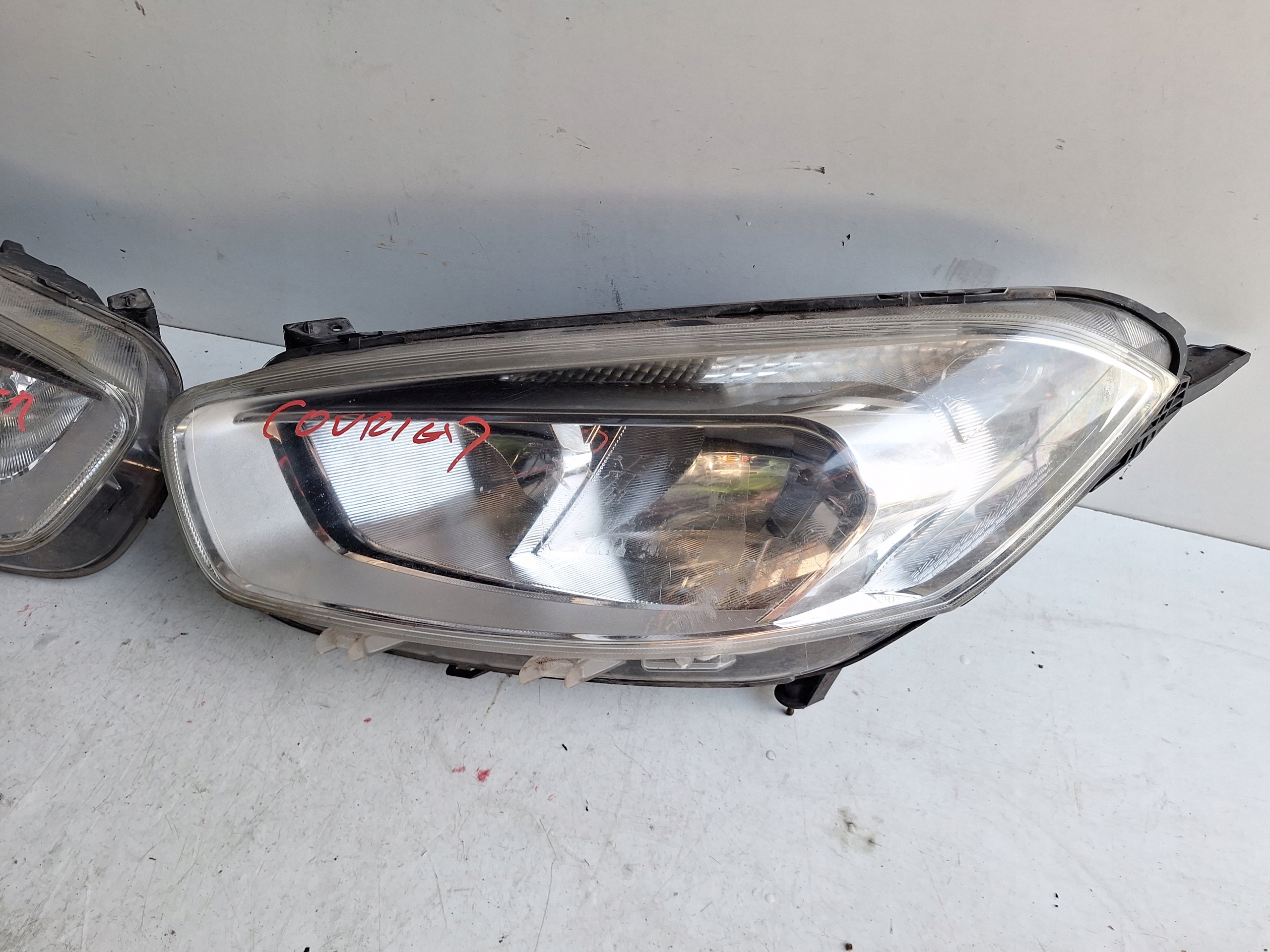 FORD TRANSIT COURIER 14-18 light left UK