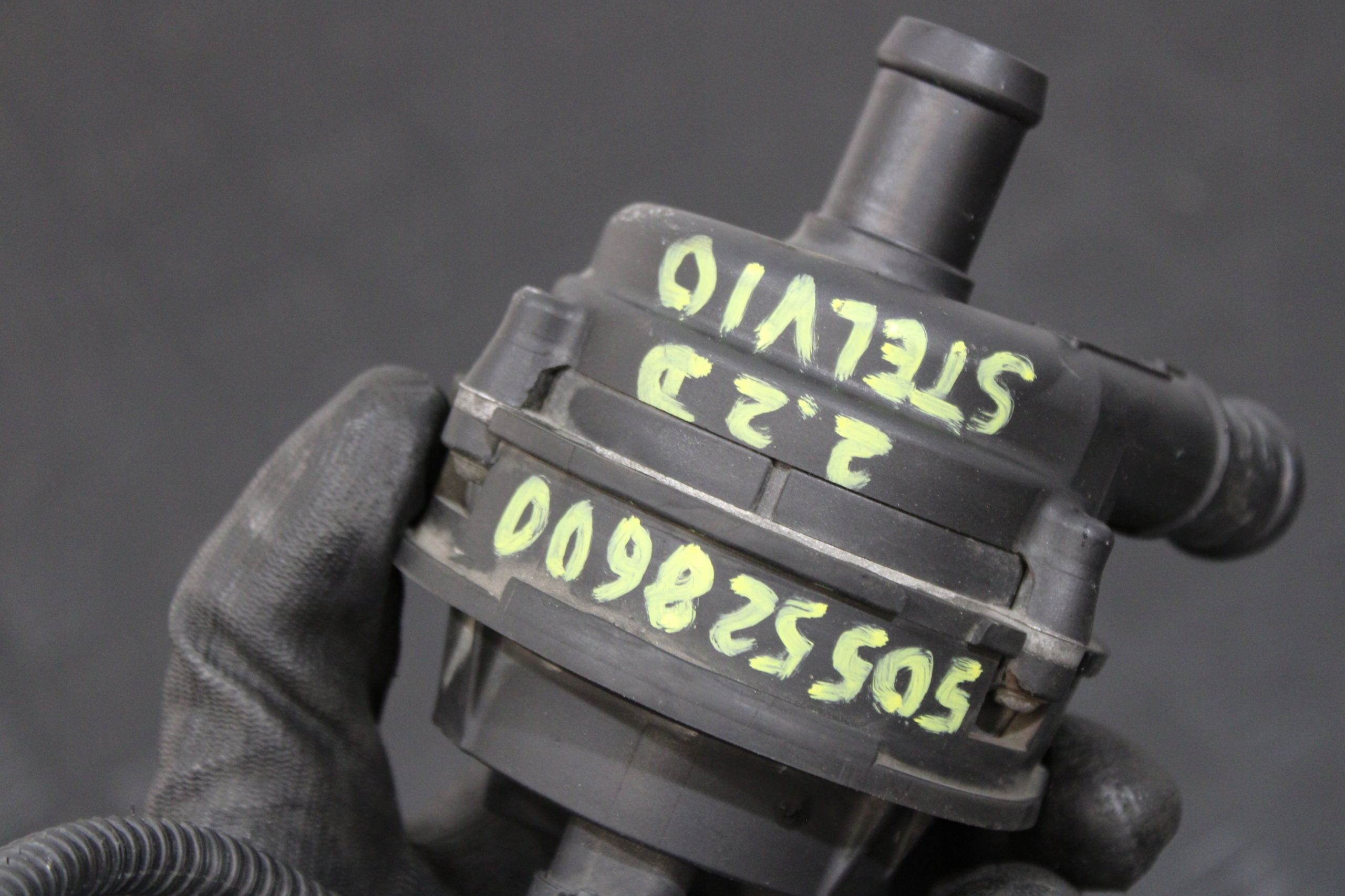 pumpa cirkulacije vode ALFA ROMEO STELVIO 2,2D 4X4 505528600