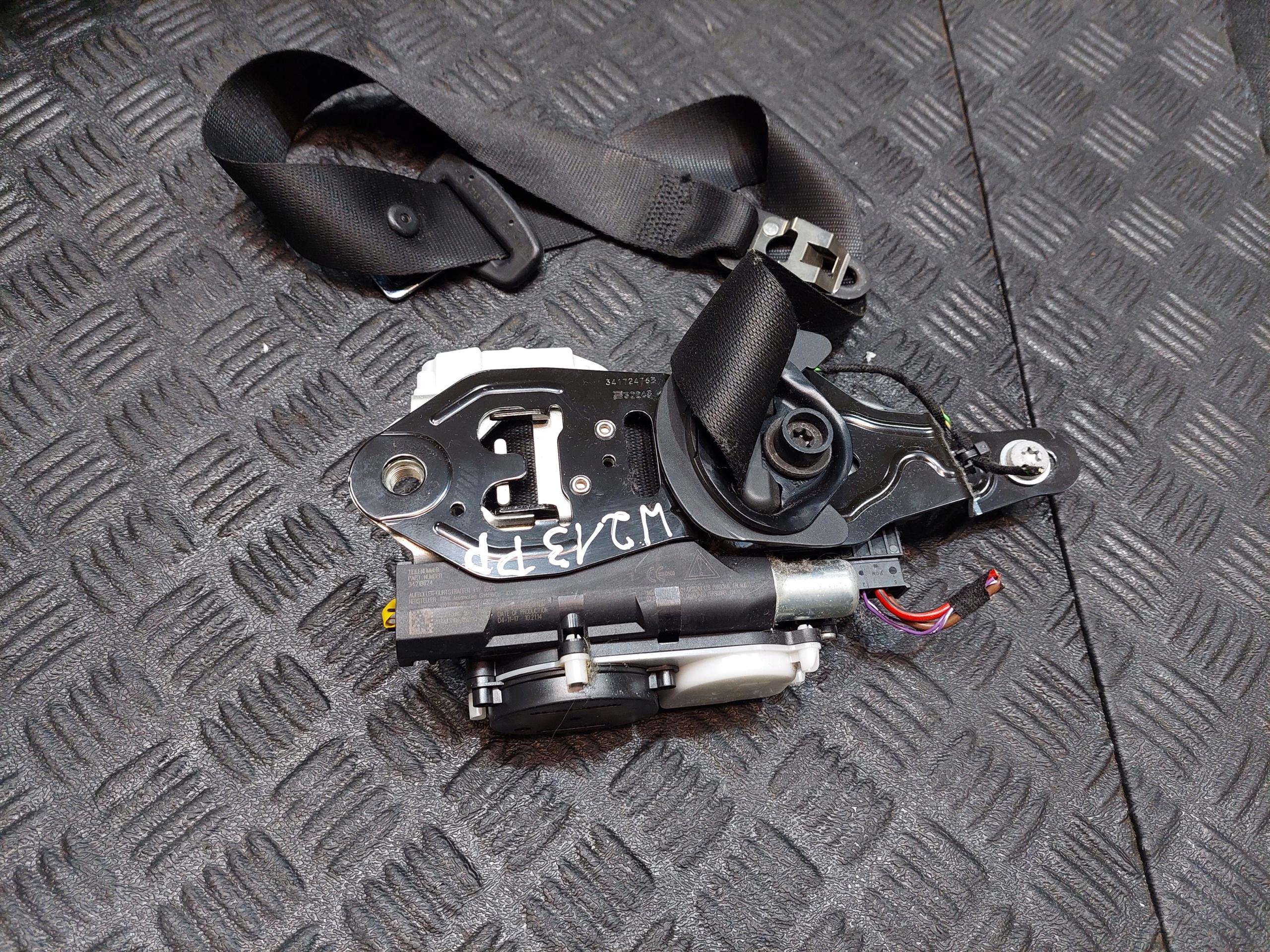 tension belt safety right front front MERCEDES E W213