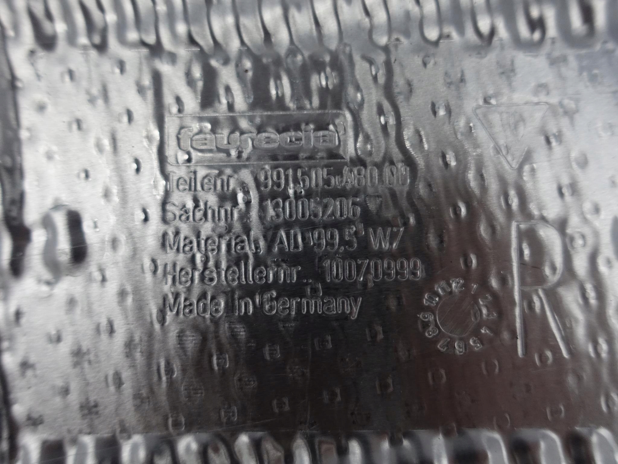 PORSCHE 991 911 11-16 Blende Abdeckung TERMICZNA rechts heck