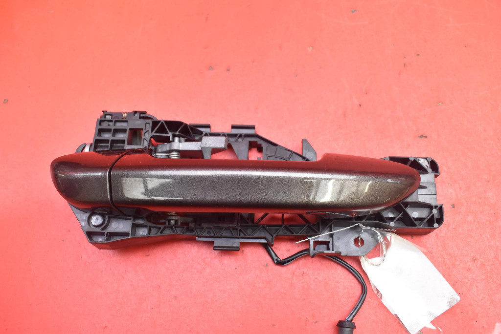 handle right front front LB8R 3C8839886 VW PASSAT CC LIFT 12-17
