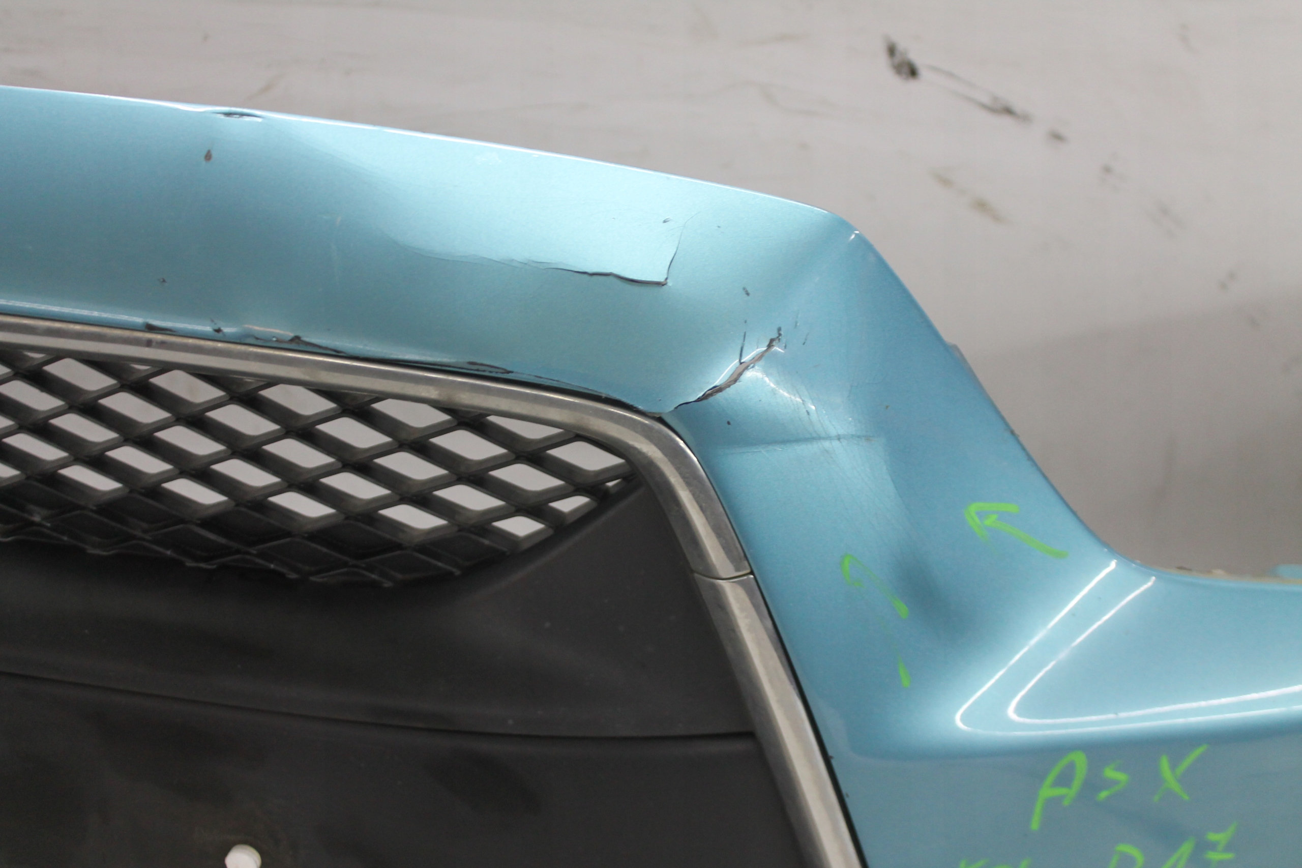 bumper front front MITSUBISHI ASX D17 10-12