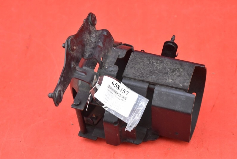 КРІПЛЕННЯ КОРПУСУ ПАЛИВНОГО ФІЛЬТРА OPEL ZAFIRA B 1.9