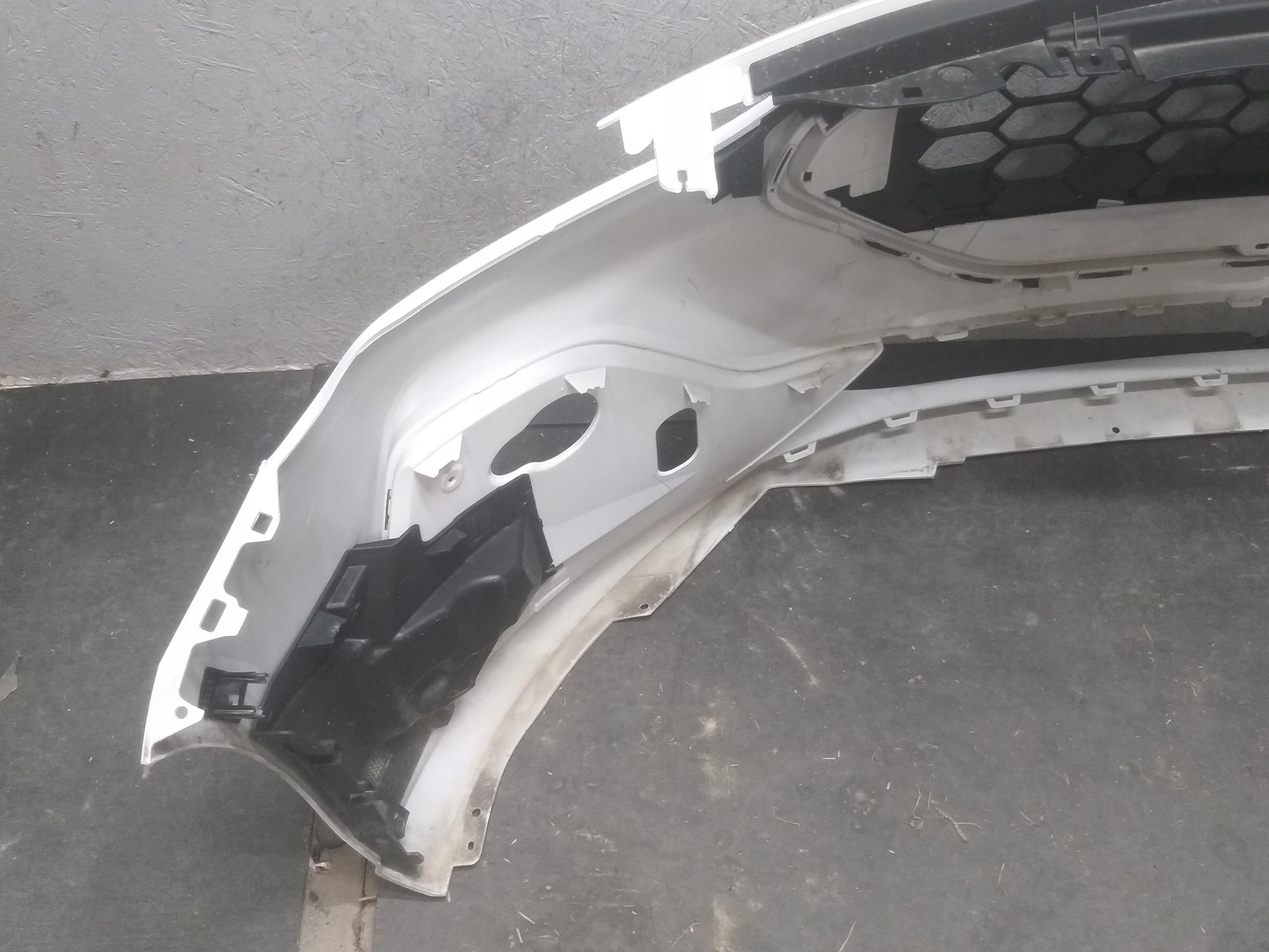 bumper front FORD FOCUS MK4 LIFT ST