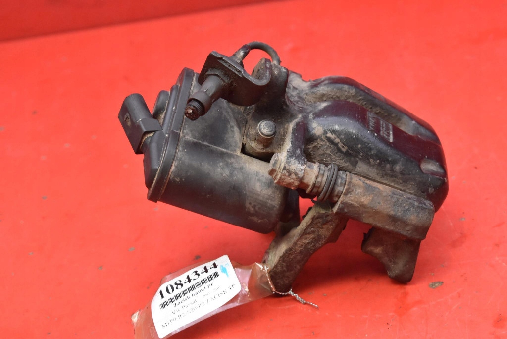 caliper brake right rear part VW PASSAT B6 1.9 TDI 105 KM 05-10