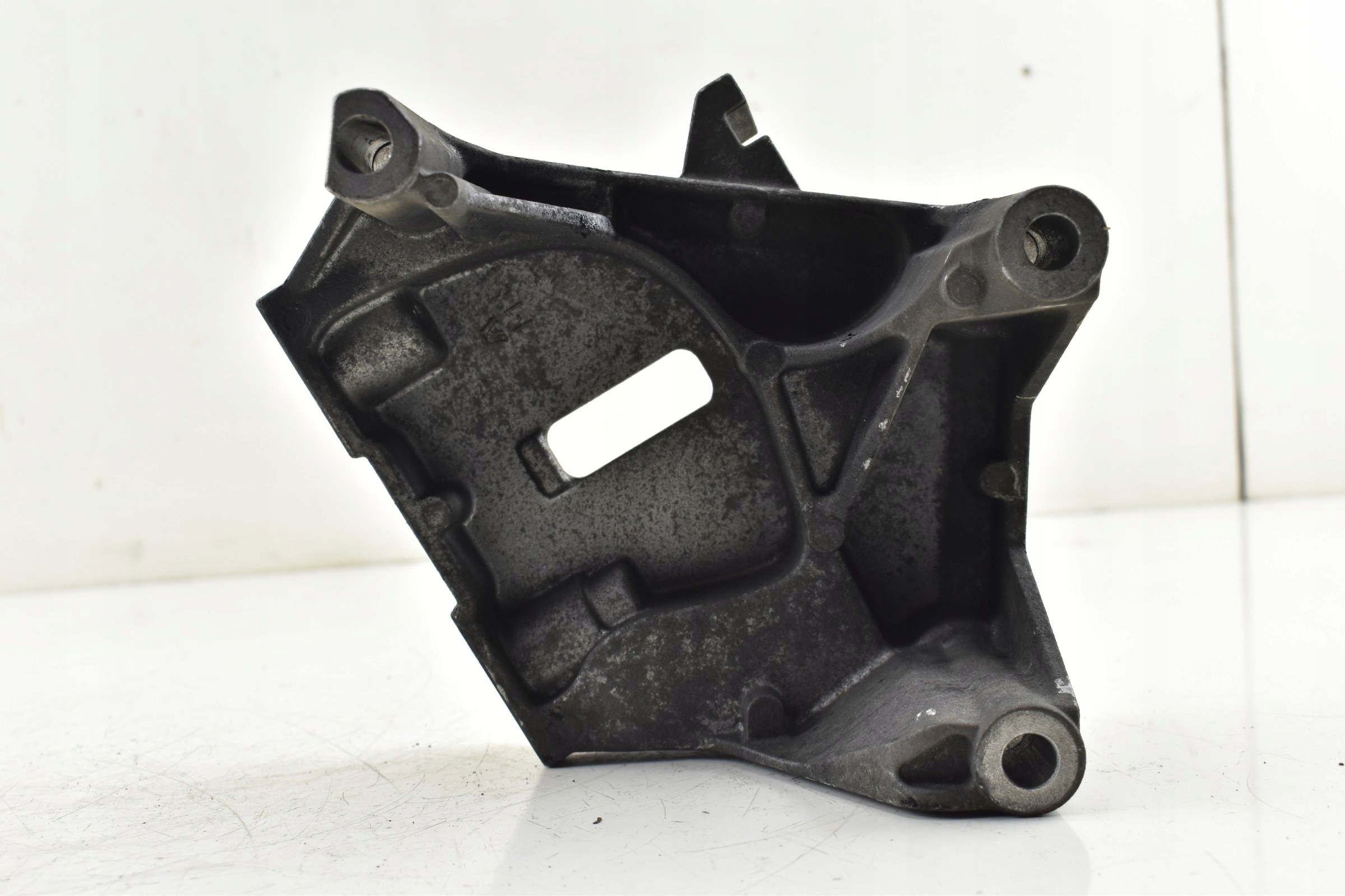engine mount OPEL CORSA D CORSA E 1.2 16V 13248790