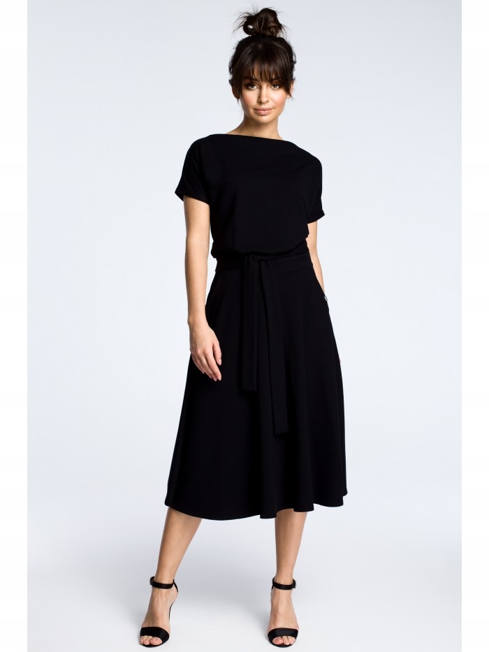 B067 BLACK M