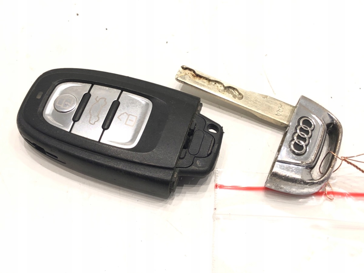 KLUCZYK AUDI A6 C7 4G0959754K 11-18 PILOT Producent części OEM