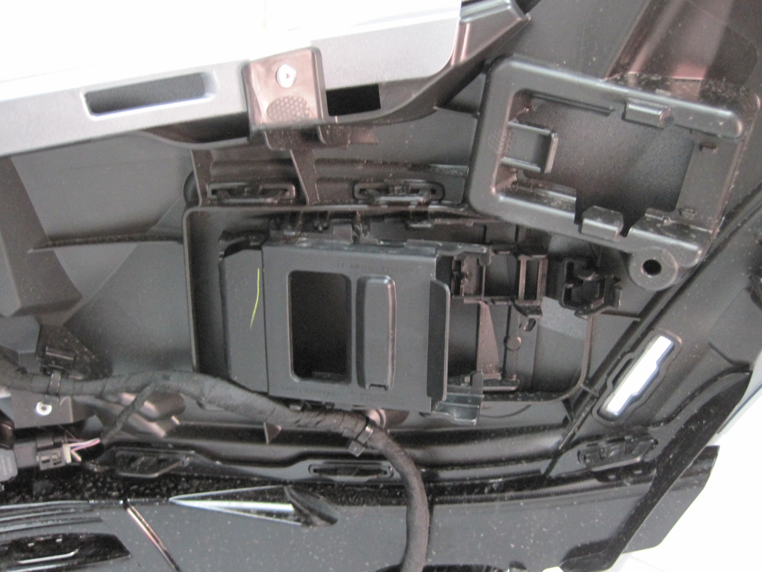Frontstoßstange MERCEDES GLB A244 6 PDC 26R vorne NR385
