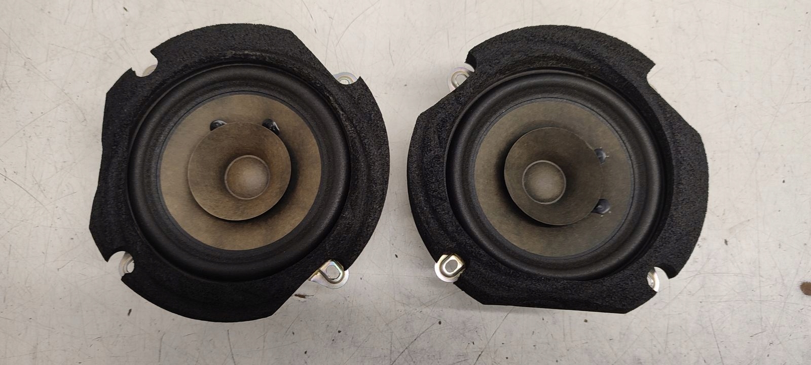 speaker speakers door Ford Transit Connect