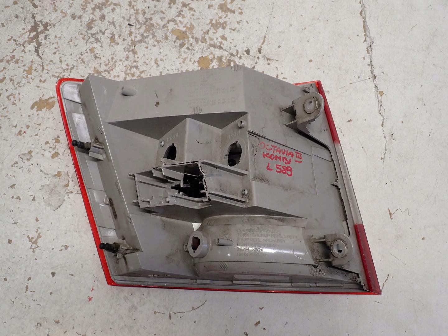 light rear part rear right SKODA OCTAVIA III 2012- KOMBI LED 5E9945096A