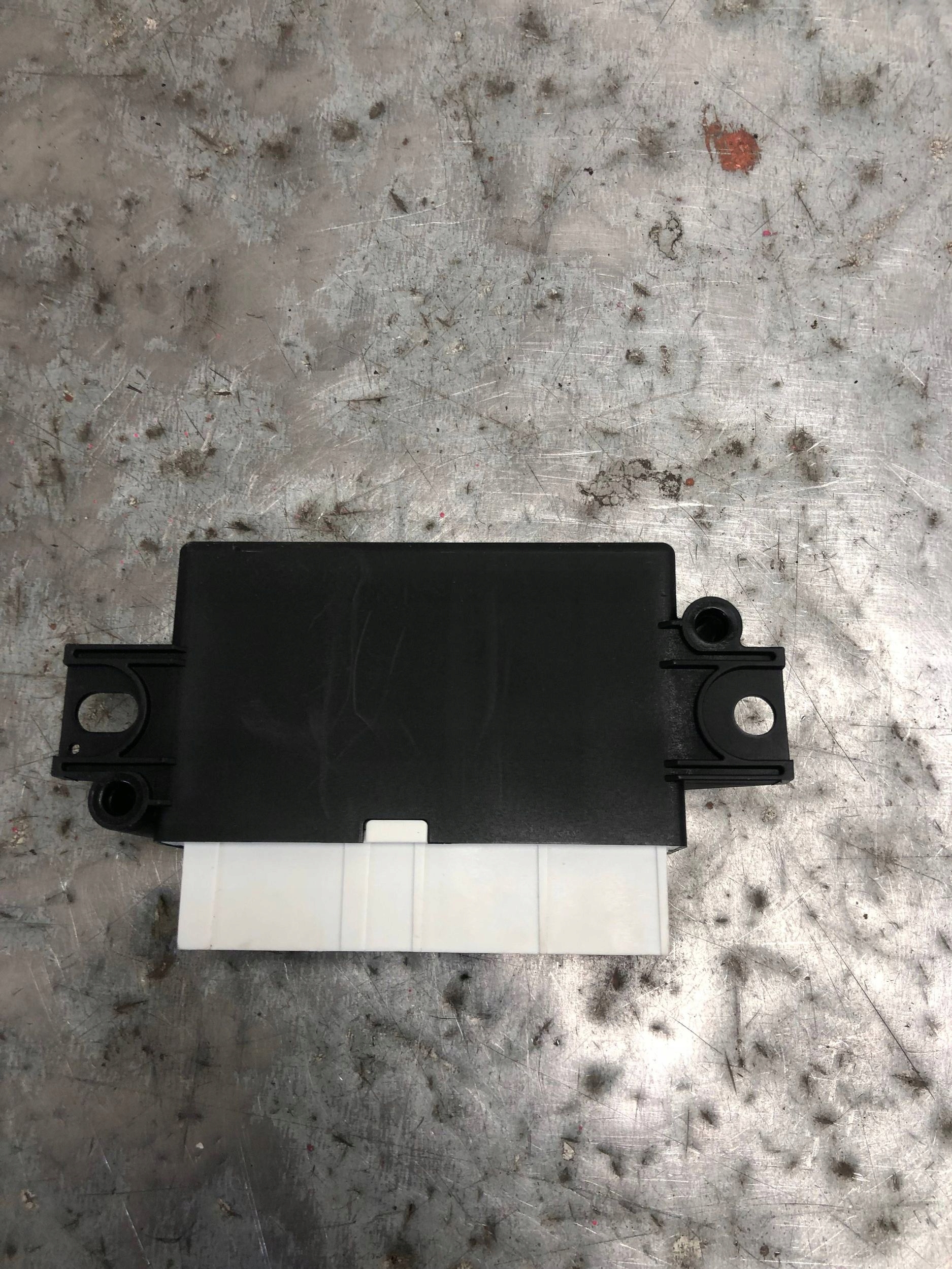 modulo Centralina PDC VW PASSAT B8 5QA919294E