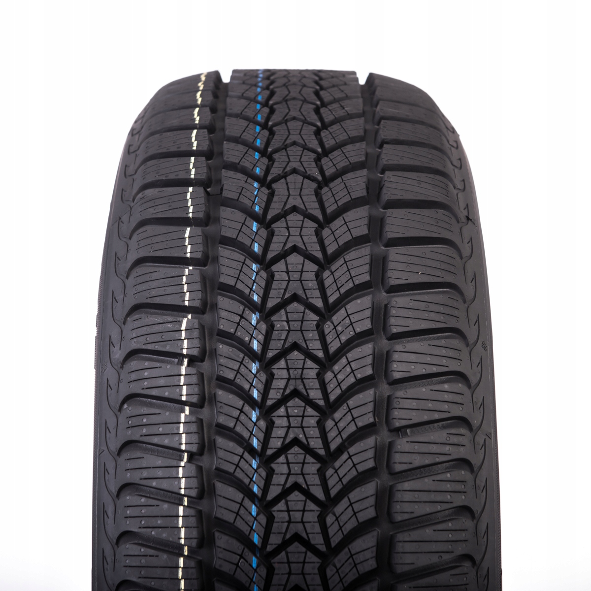 1x Opona Zimowa 225/55R17 Dębica Frigo HP2 101V