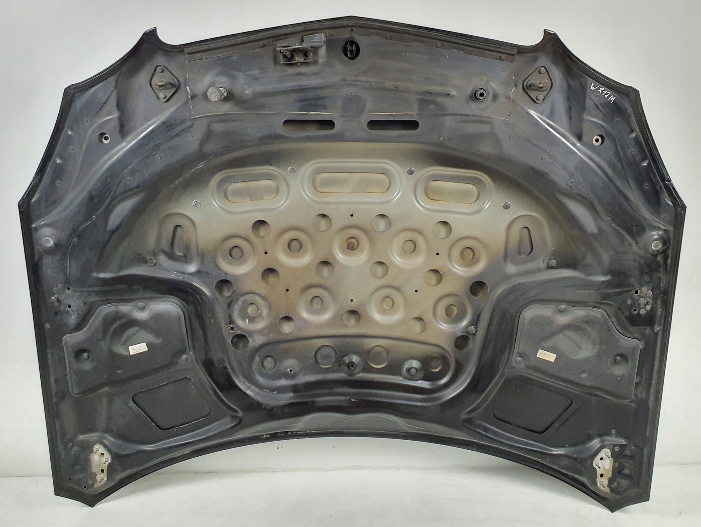 Капот 197 MERCEDES W212