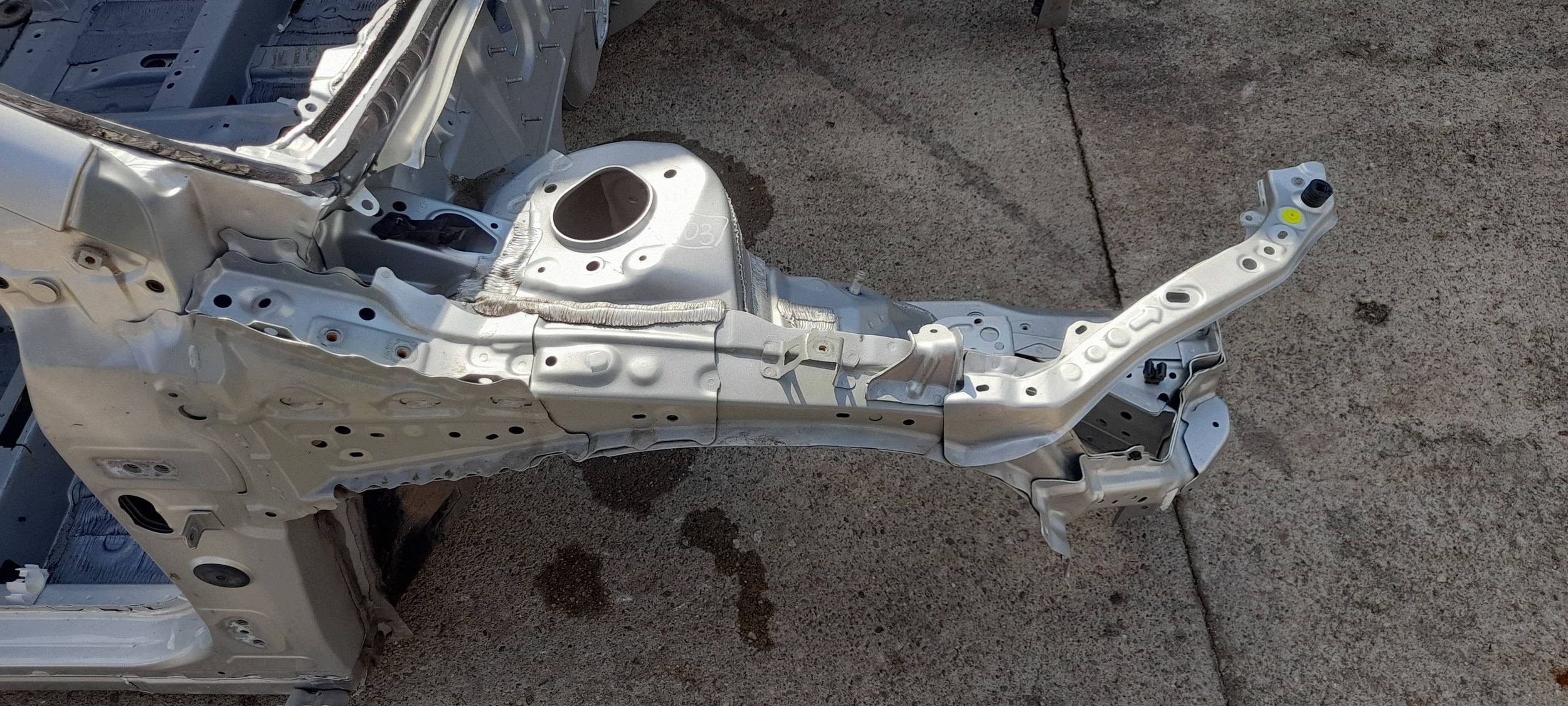 Toyota Corolla E21 Kombi quarter front right 1J6 (XX03)