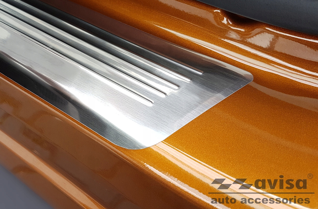 RENAULT CAPTUR II nakladki na progi progowe Producer Avisa